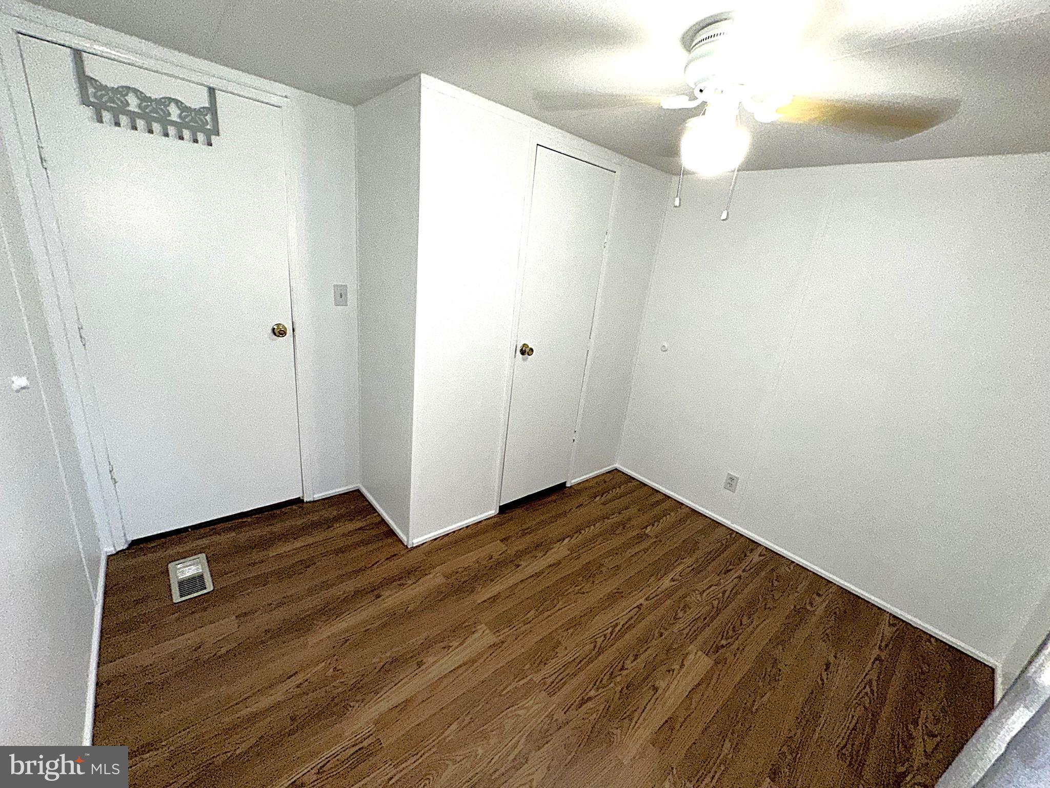 BOONES ESTATES - Residential