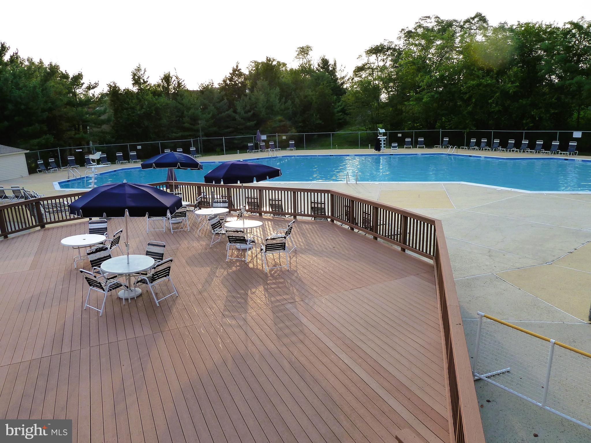 SURREY AT MANCHESTER LAKES - Residential