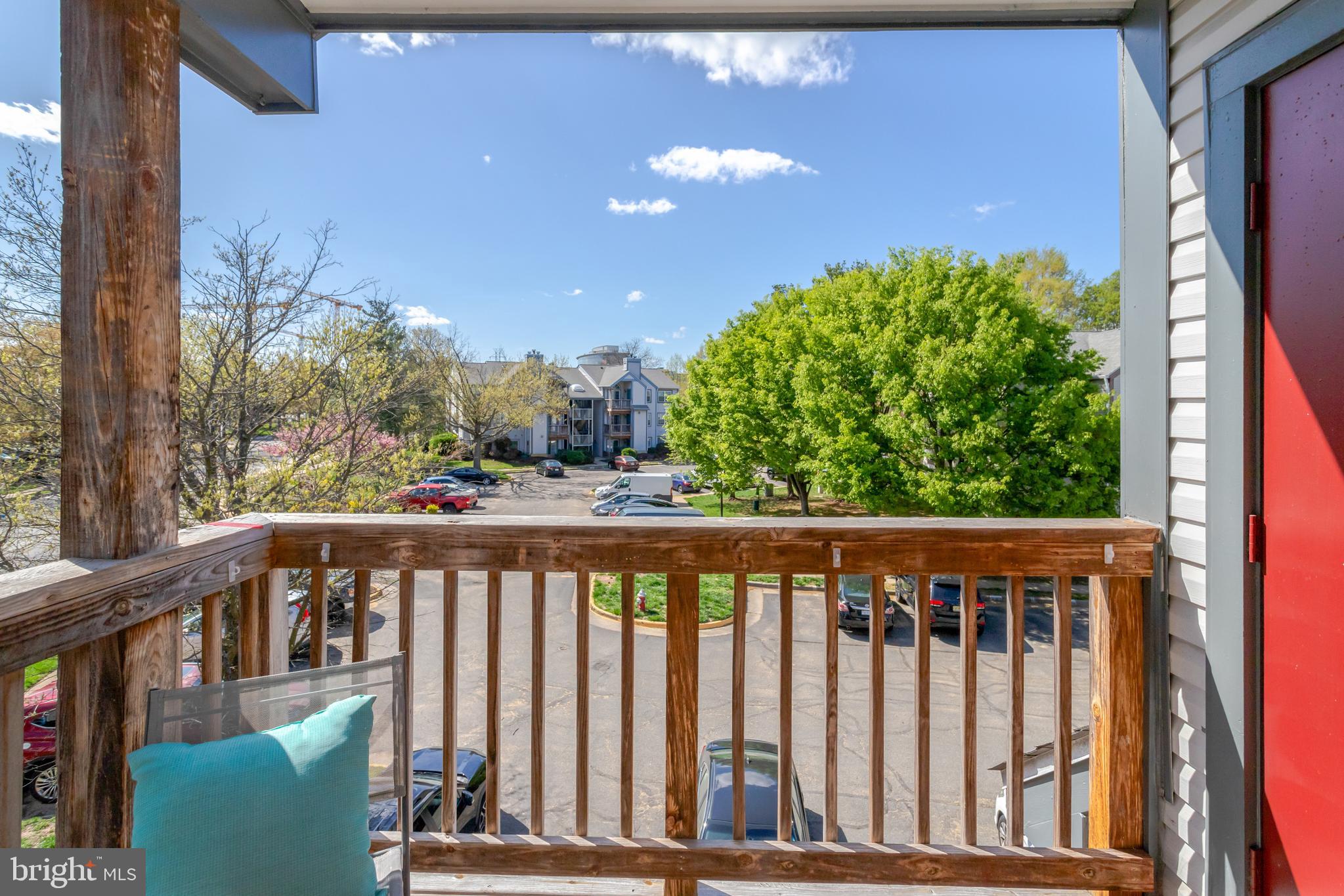 SURREY AT MANCHESTER LAKES - Residential