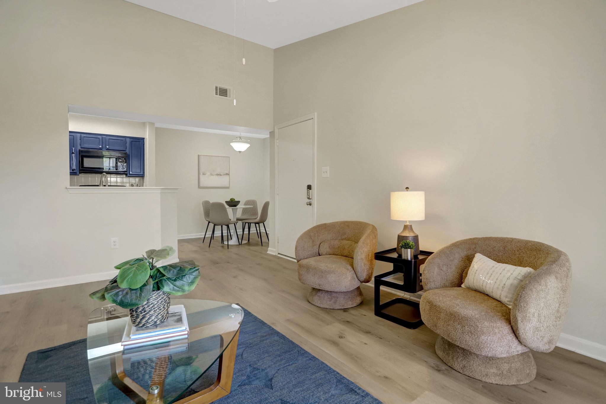 6901 VICTORIA DRIVE UNIT I