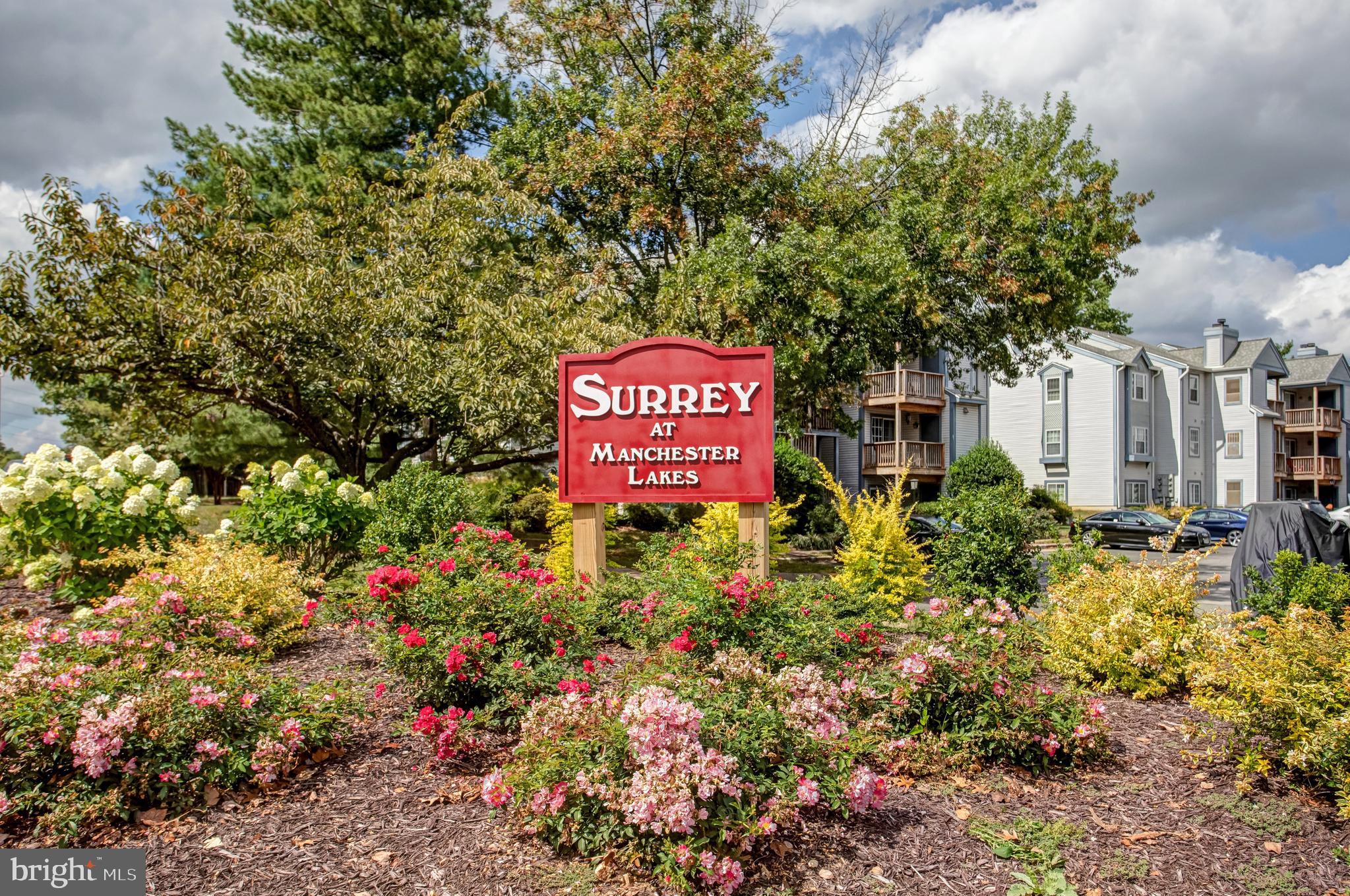 SURREY AT MANCHESTER LAKES - Residential