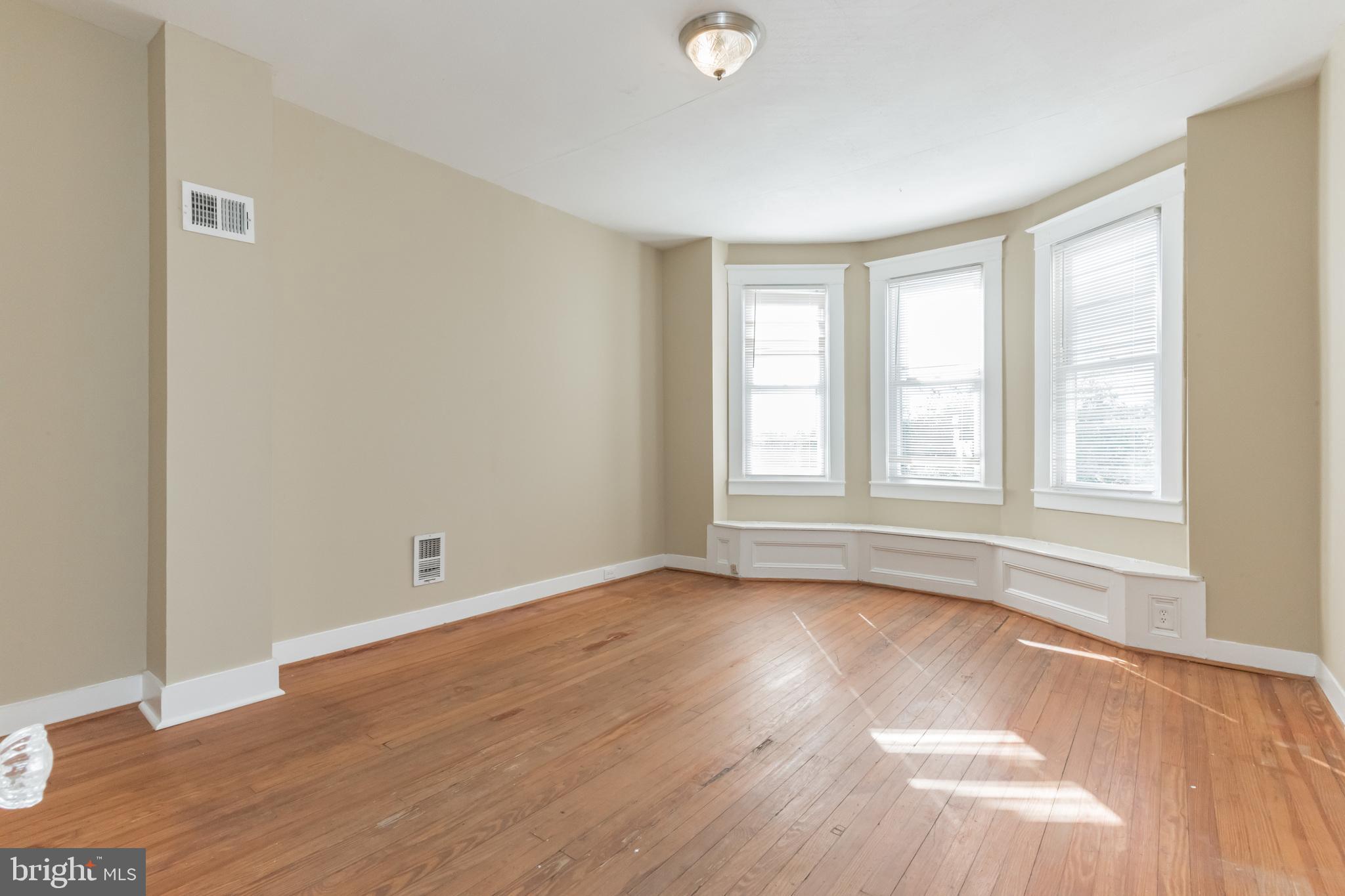 CLIFTON PARK - Residential