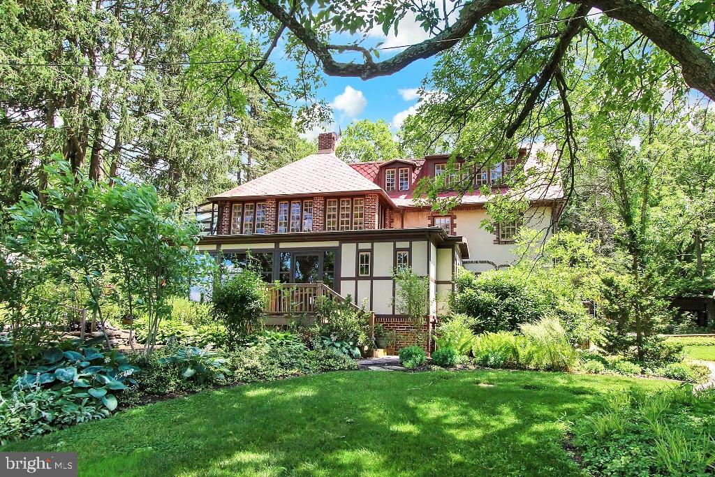 OWL VALLEY - Commercial Sale