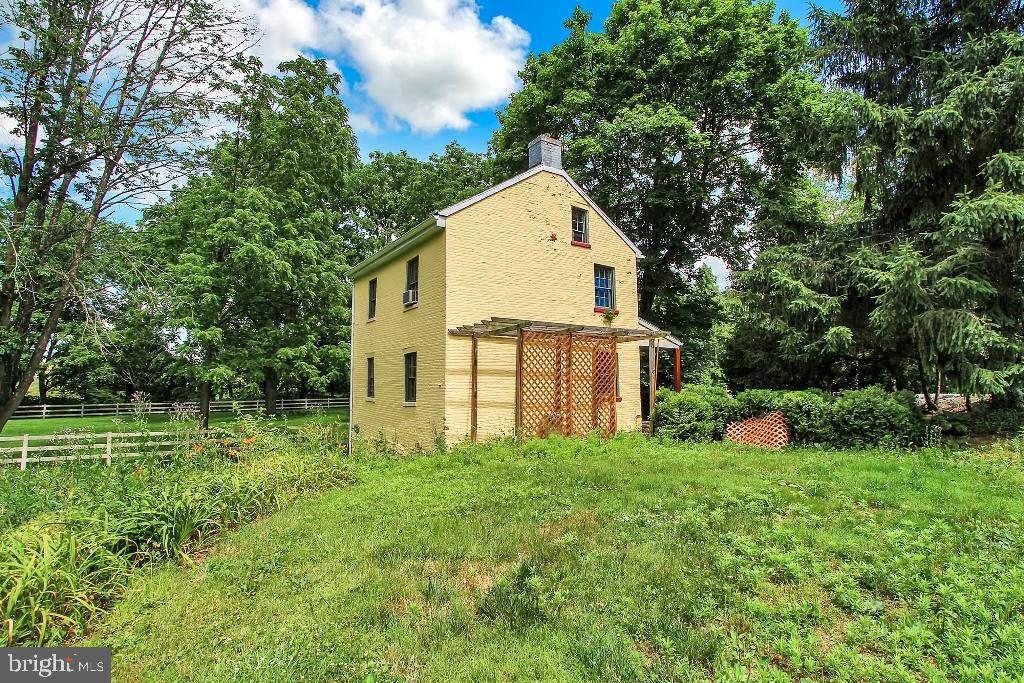 OWL VALLEY - Commercial Sale