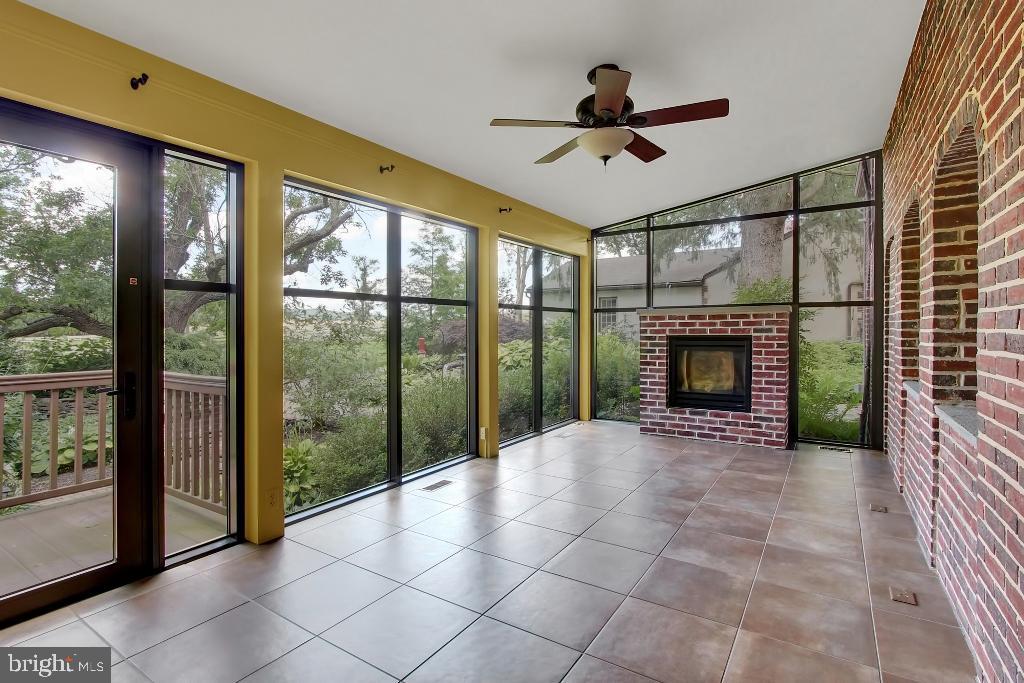 OWL VALLEY - Commercial Sale