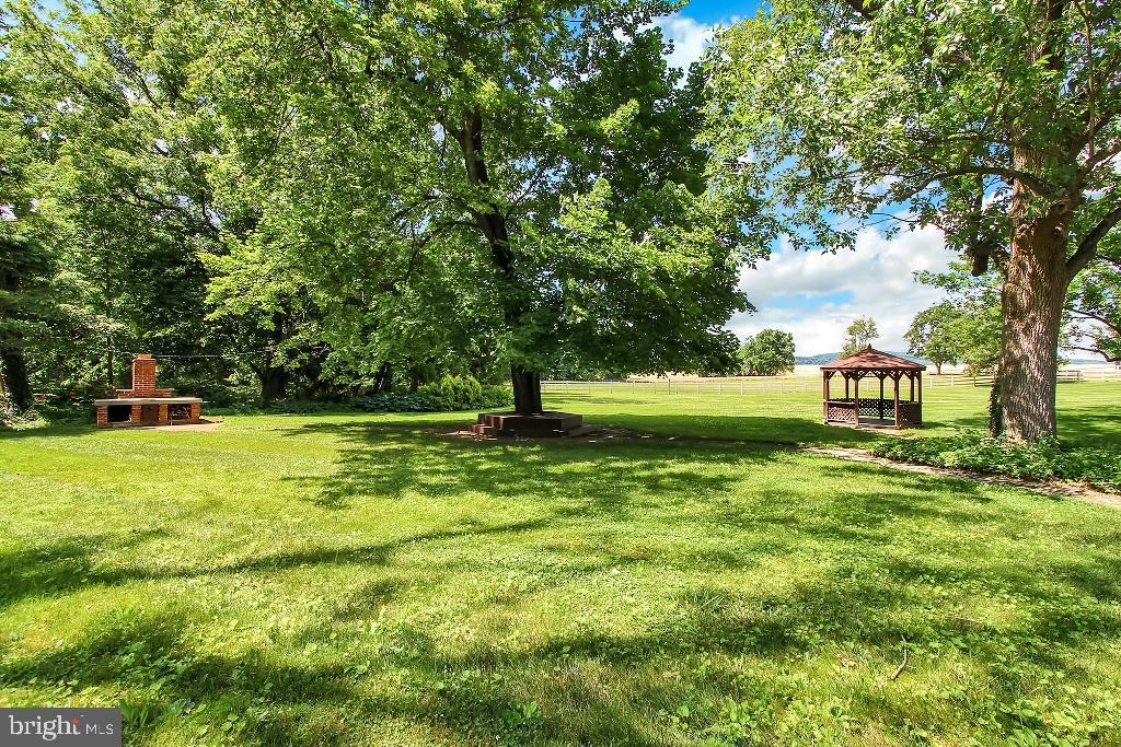 OWL VALLEY - Commercial Sale