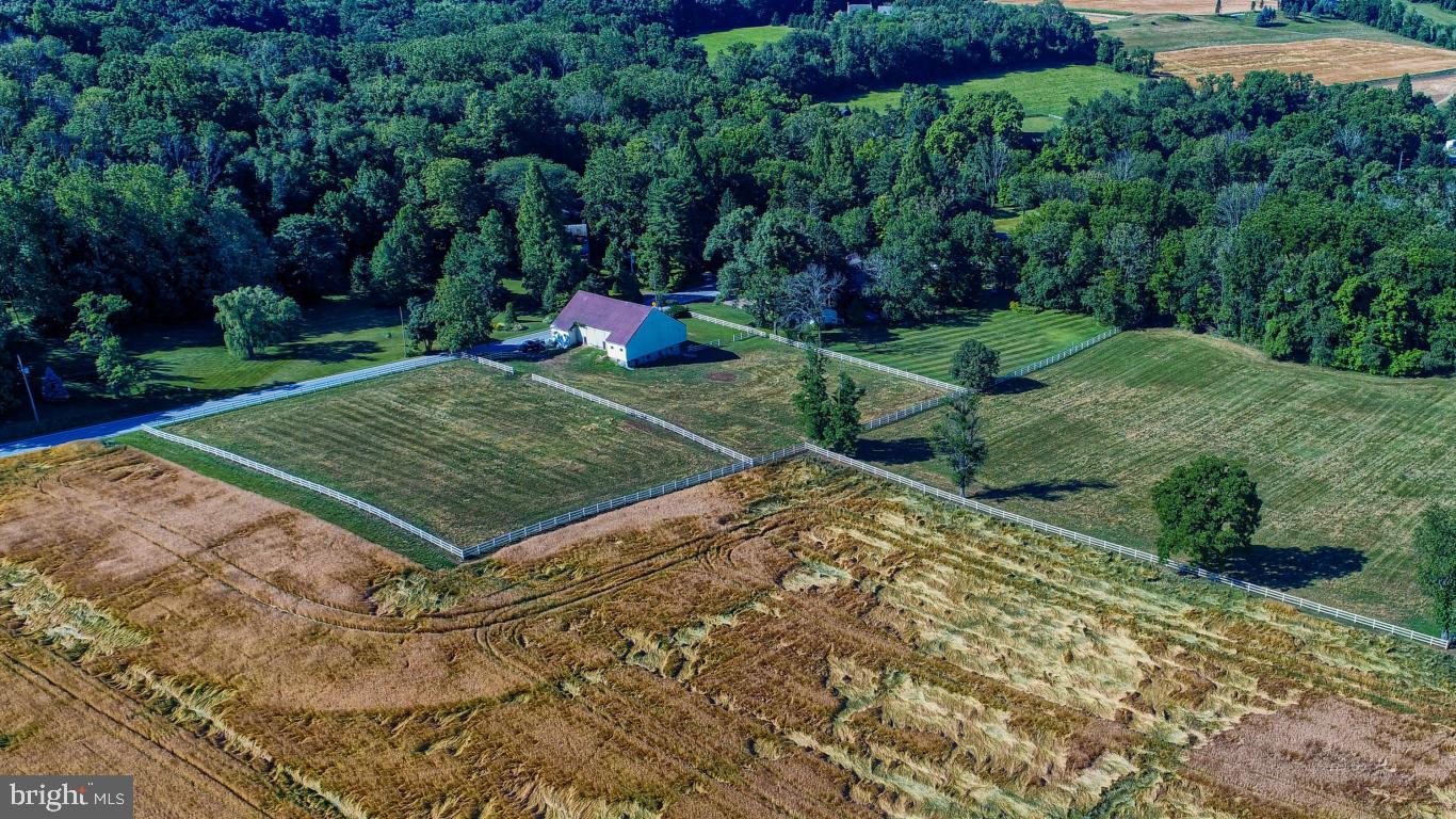 OWL VALLEY - Commercial Sale