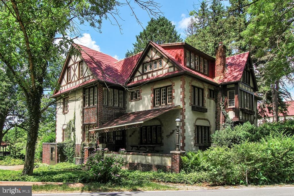 OWL VALLEY - Commercial Sale