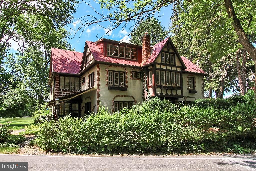 OWL VALLEY - Commercial Sale