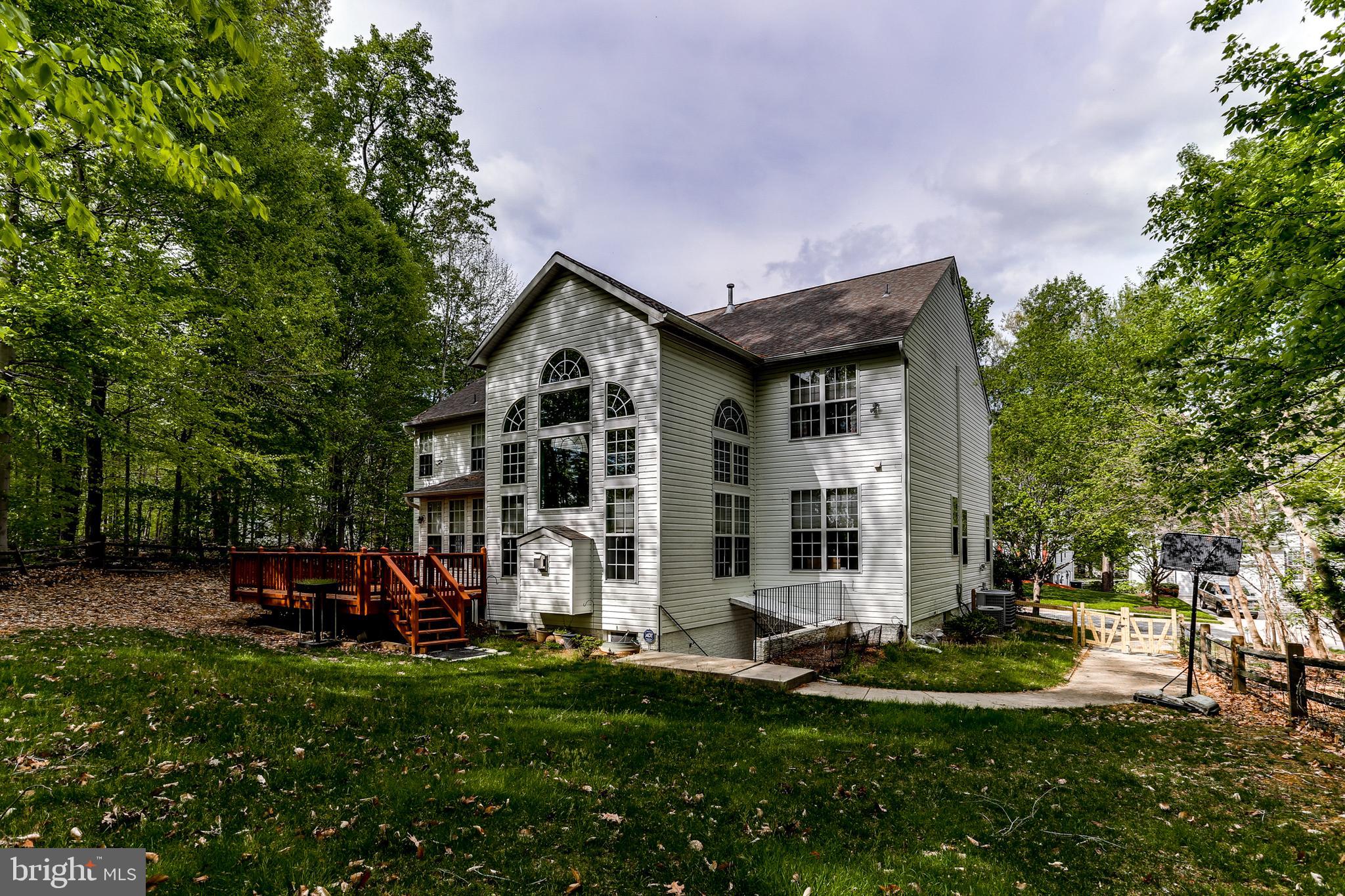 RUSSETT RESERVE - Residential Lease