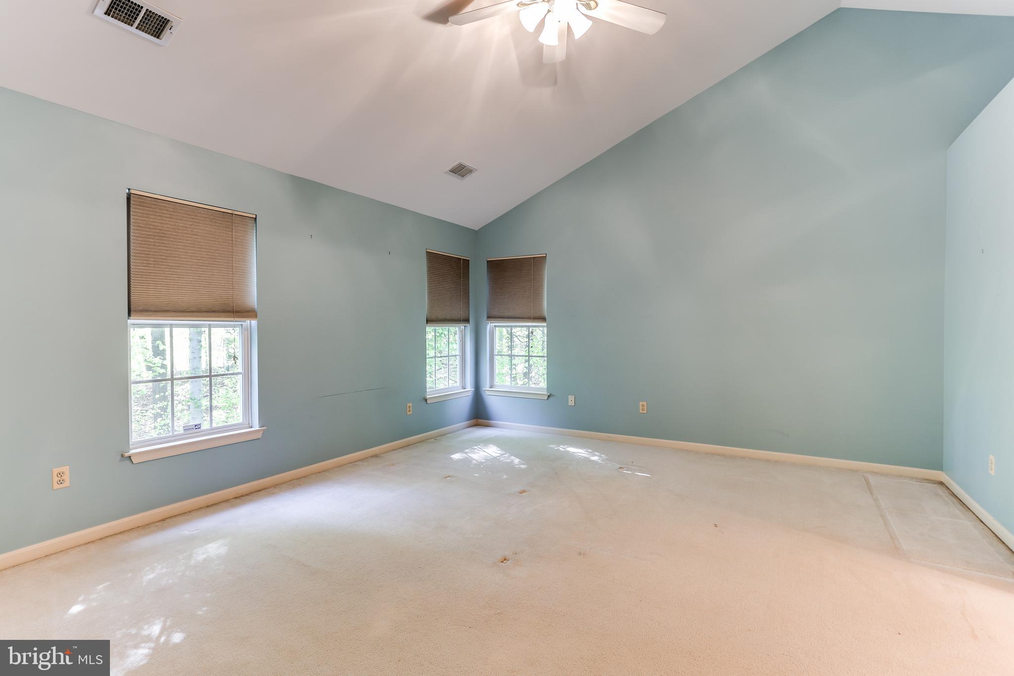 RUSSETT RESERVE - Residential Lease