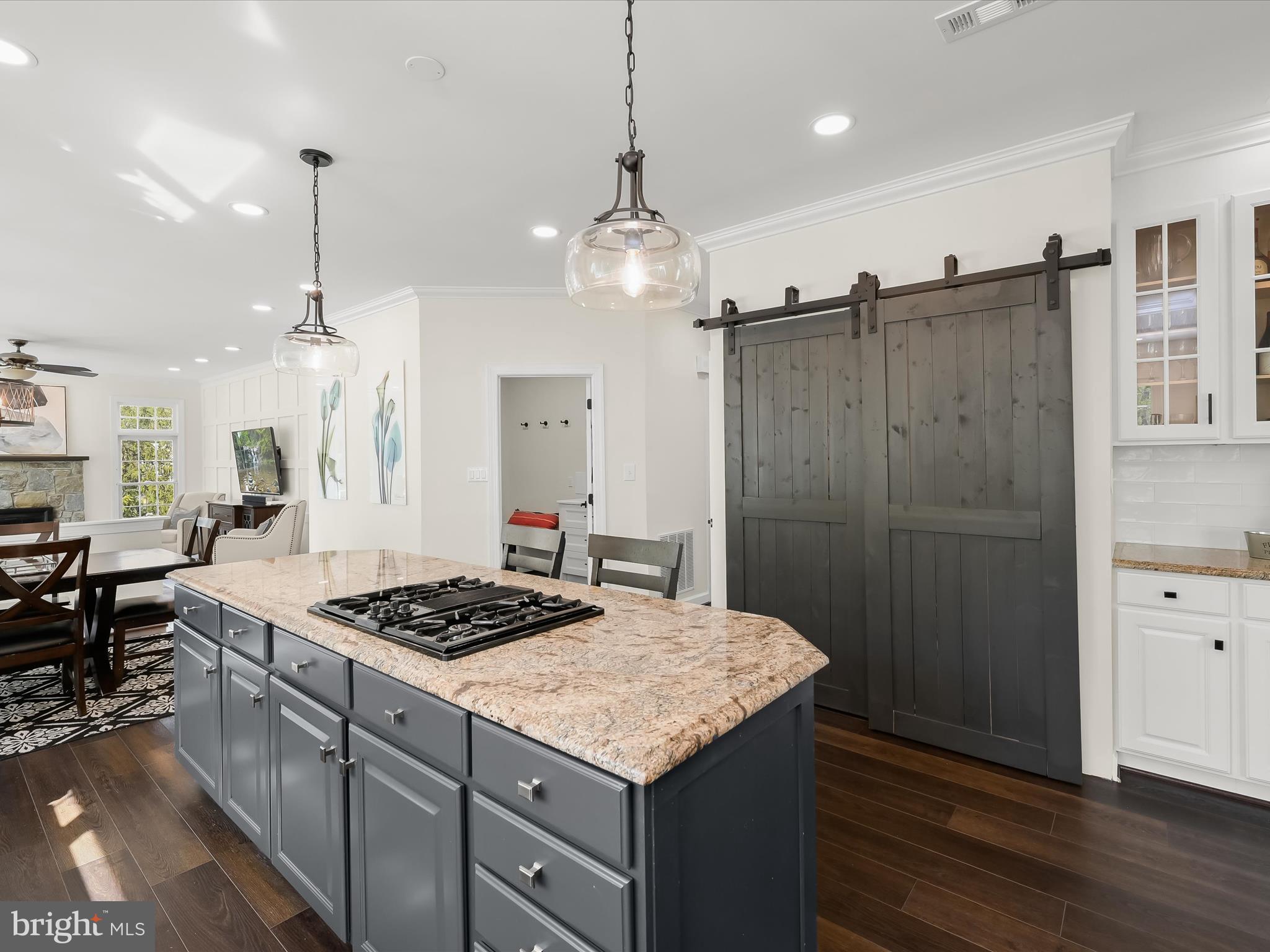 ASHLEIGH KNOLLS - Residential