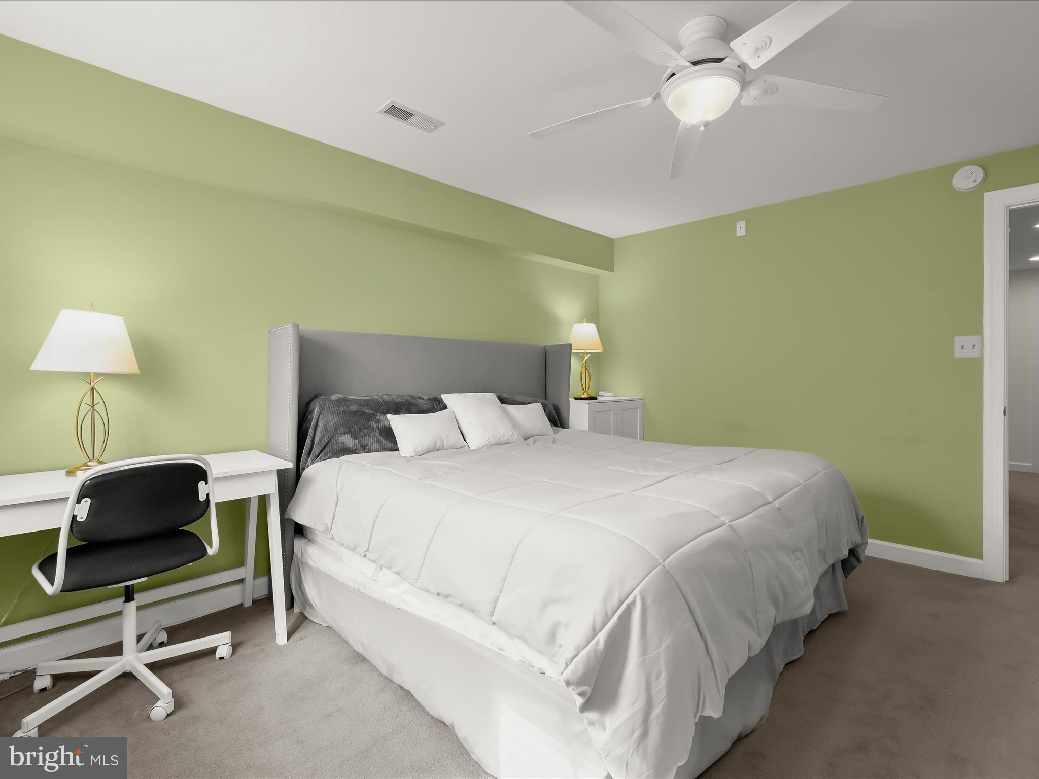 ASHLEIGH KNOLLS - Residential