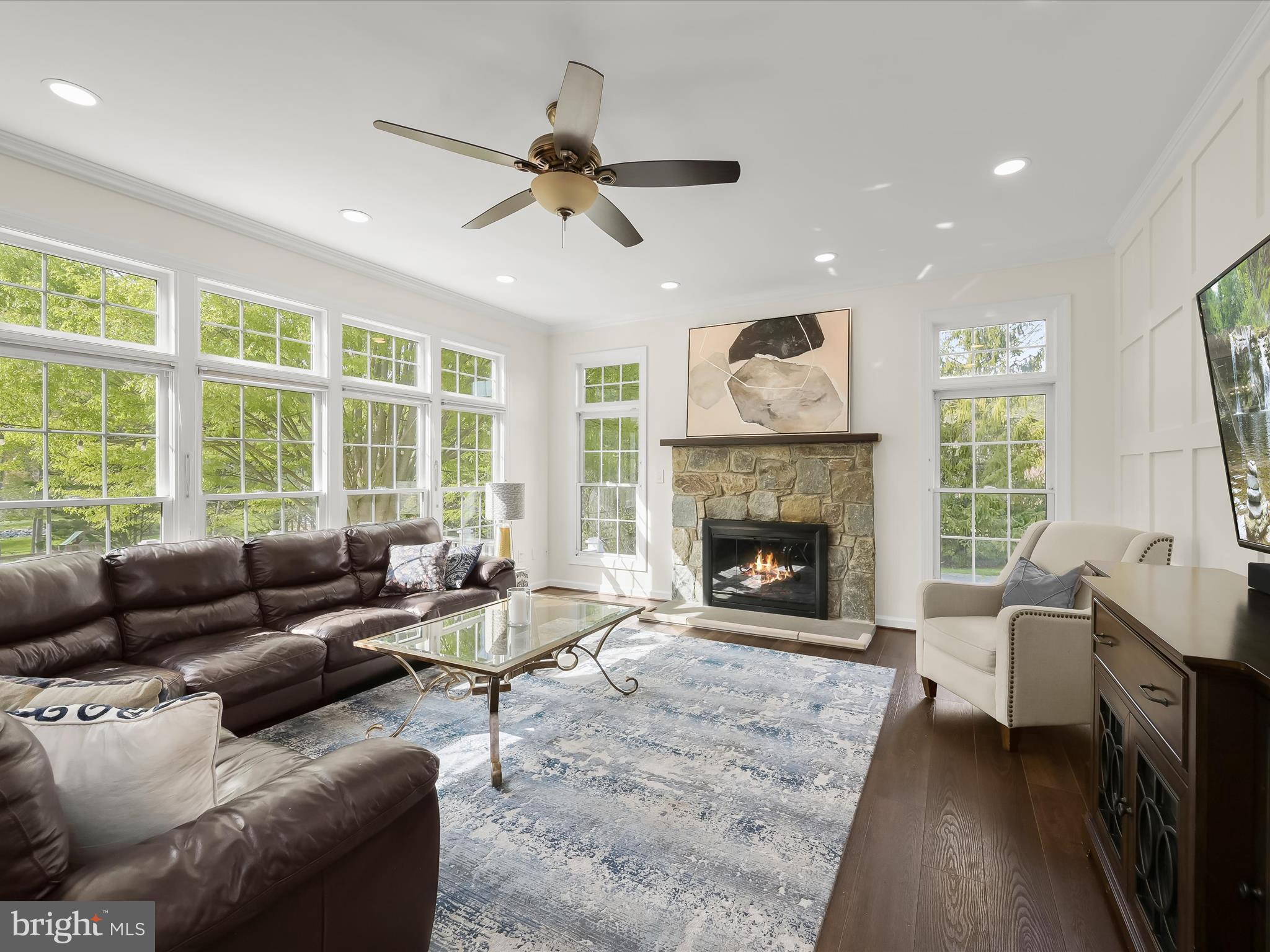 ASHLEIGH KNOLLS - Residential