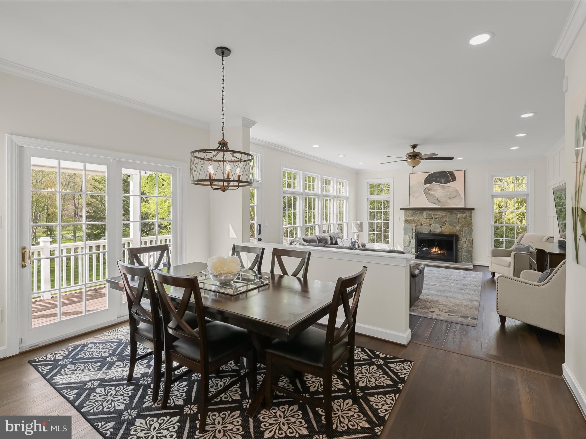 ASHLEIGH KNOLLS - Residential