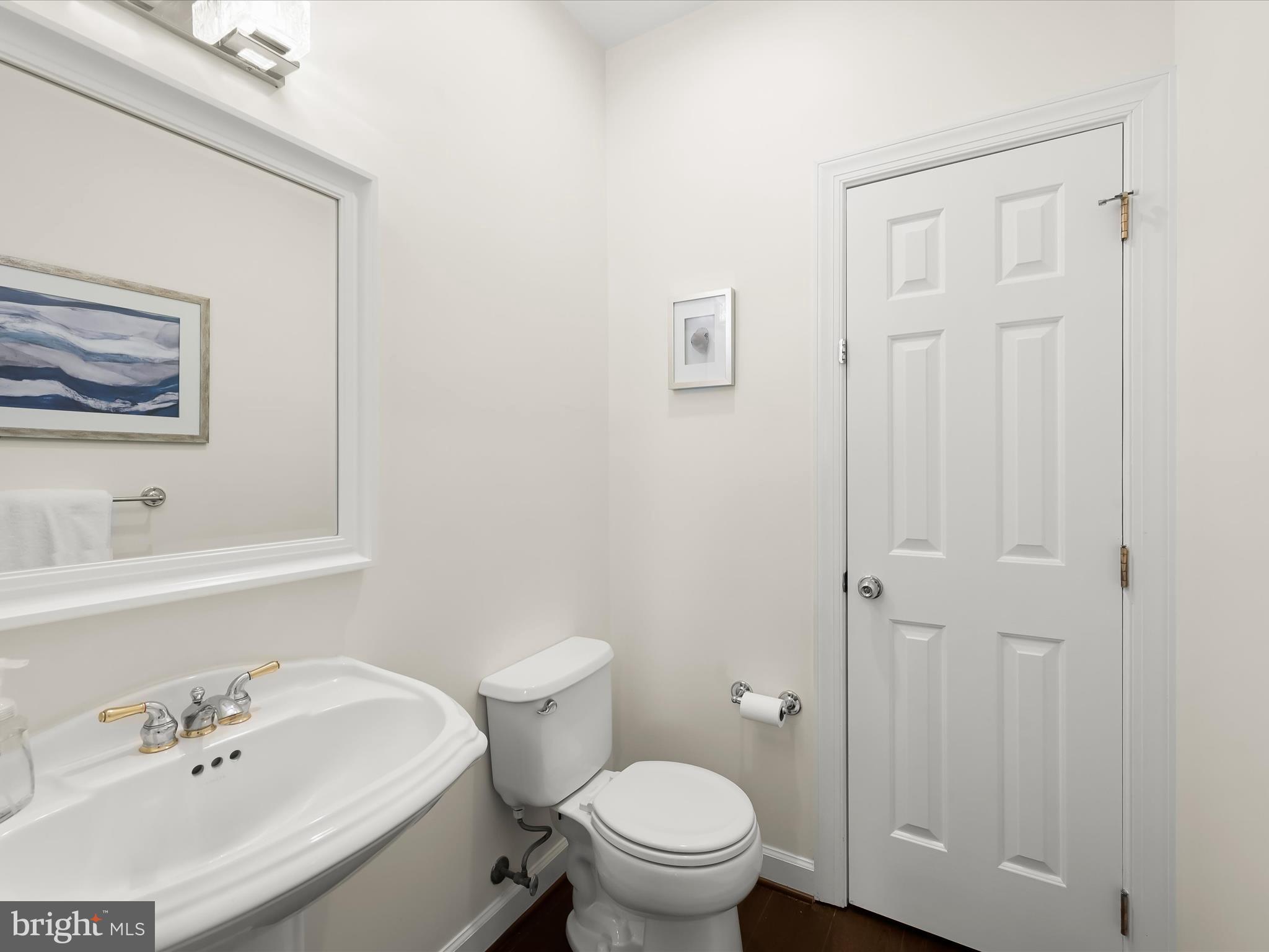 ASHLEIGH KNOLLS - Residential