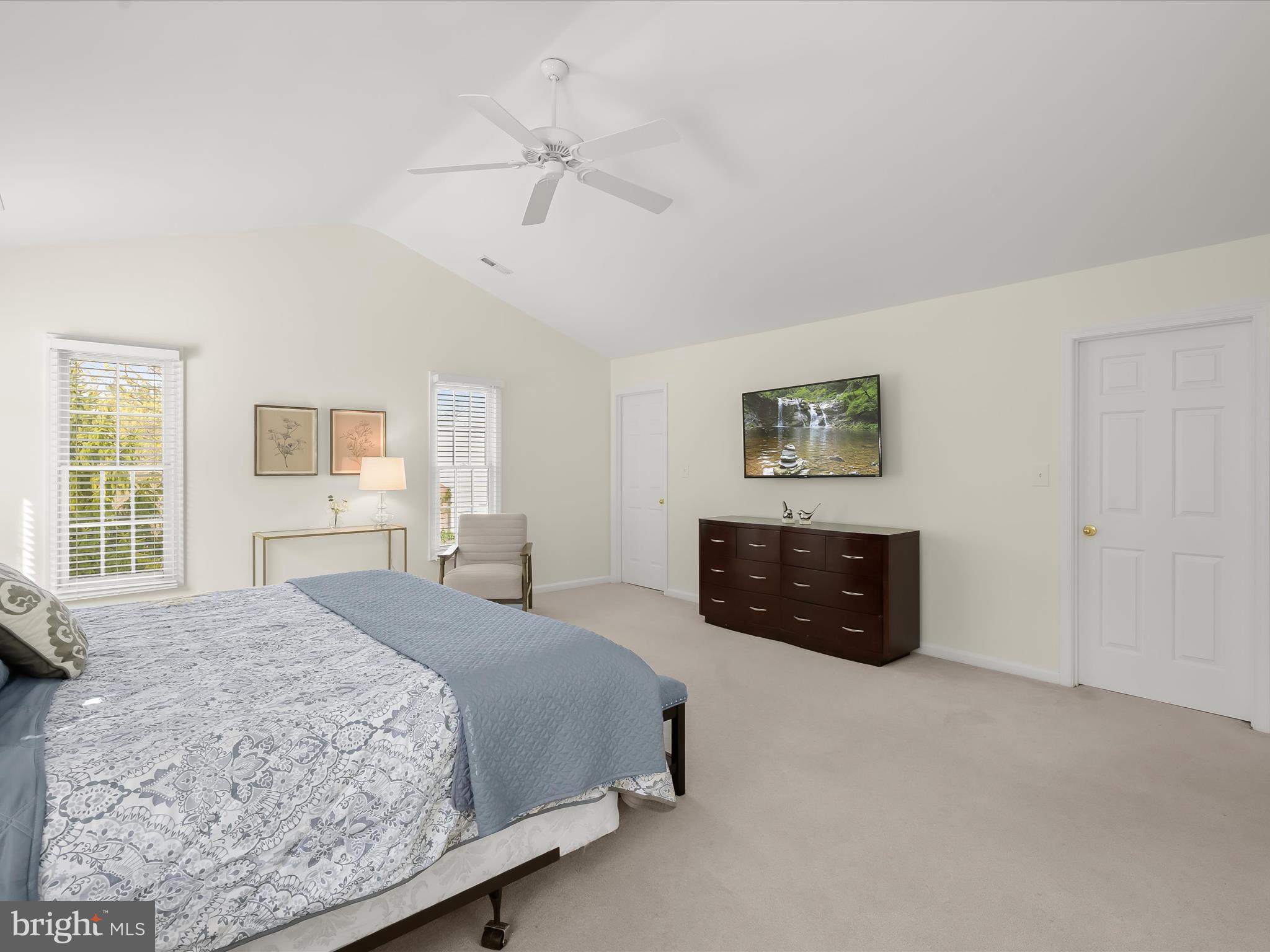 ASHLEIGH KNOLLS - Residential