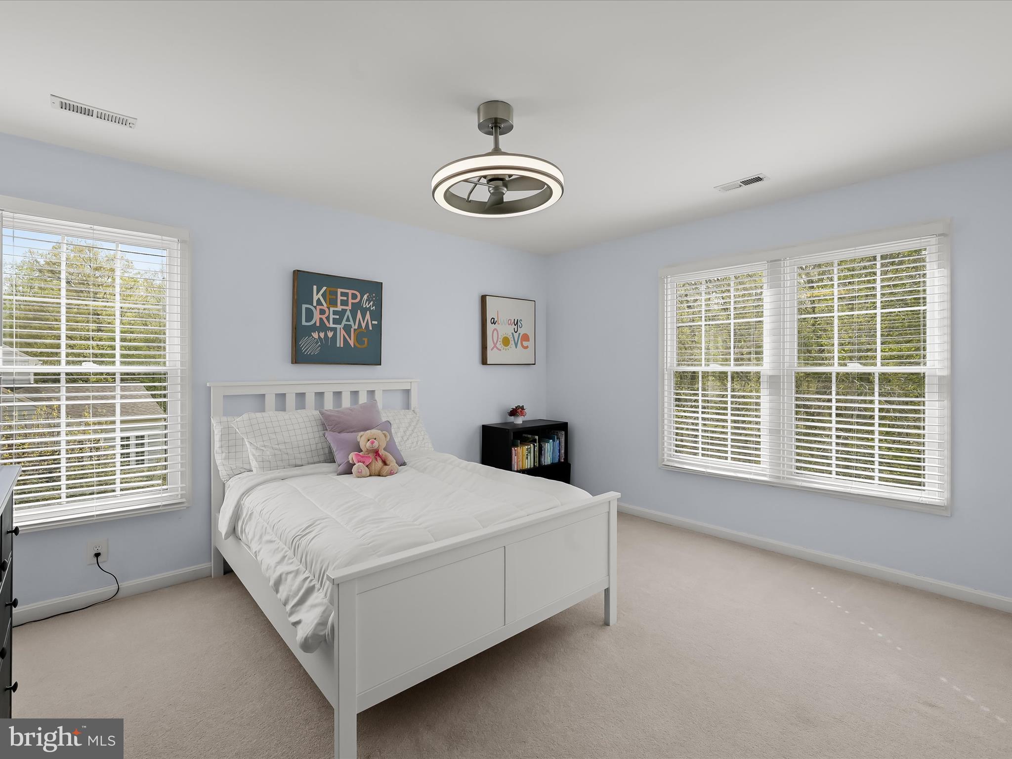 ASHLEIGH KNOLLS - Residential