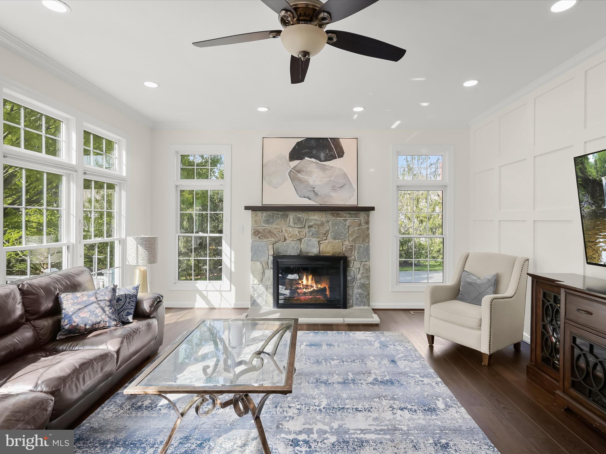 ASHLEIGH KNOLLS - Residential