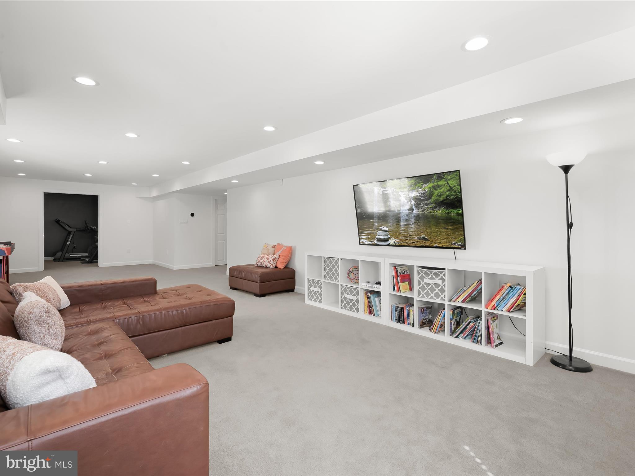 ASHLEIGH KNOLLS - Residential