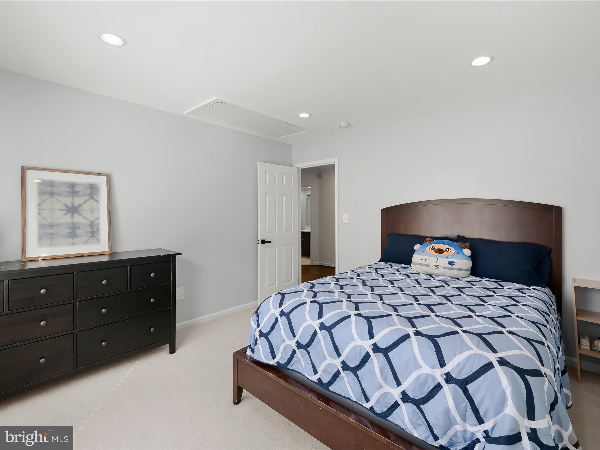 ASHLEIGH KNOLLS - Residential