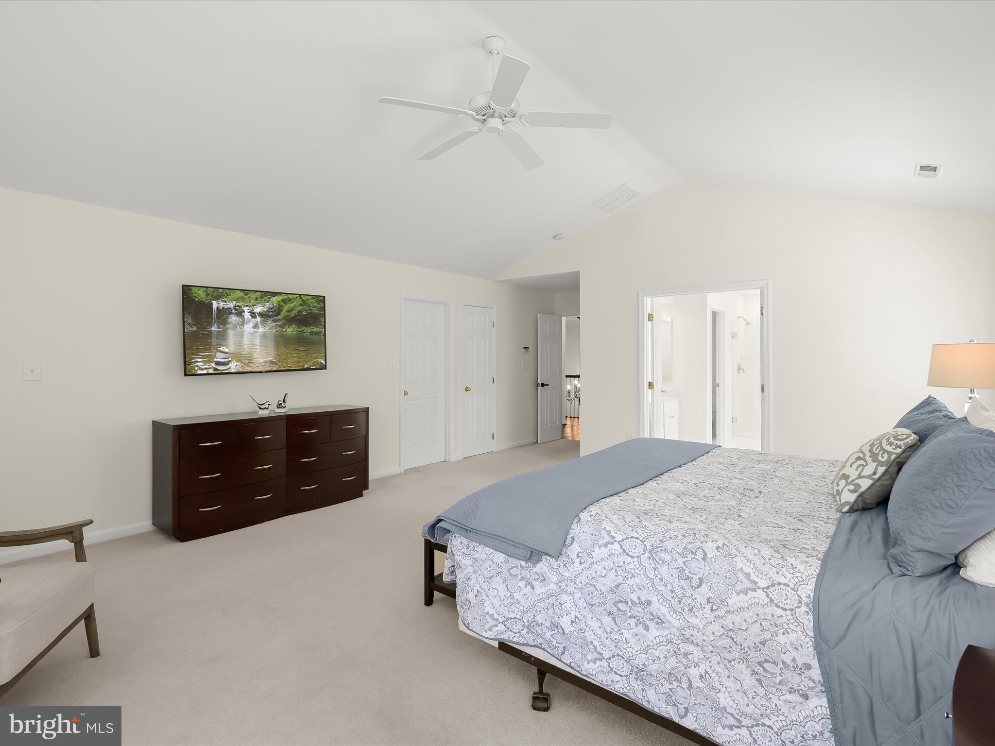 ASHLEIGH KNOLLS - Residential