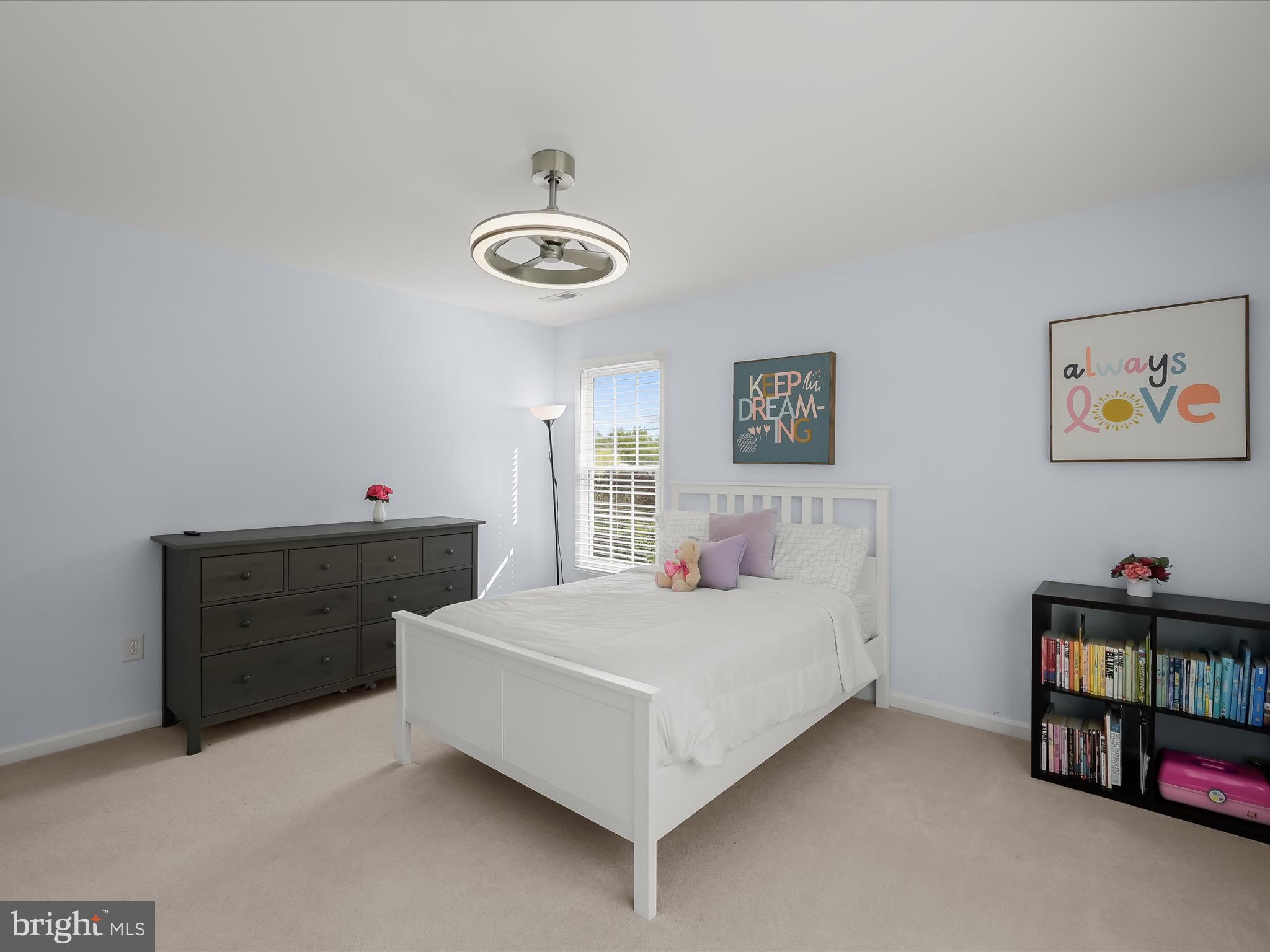 ASHLEIGH KNOLLS - Residential