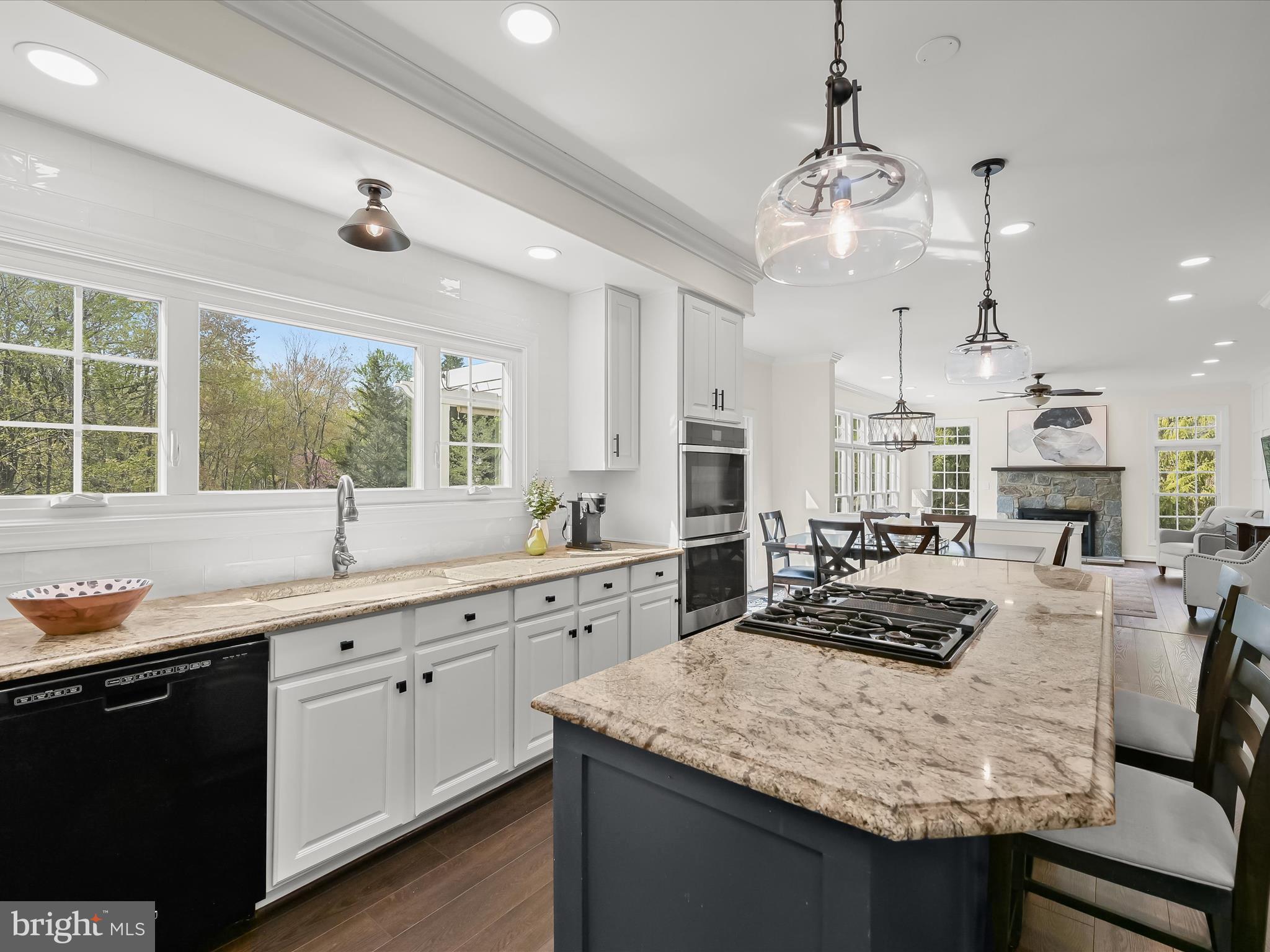 ASHLEIGH KNOLLS - Residential