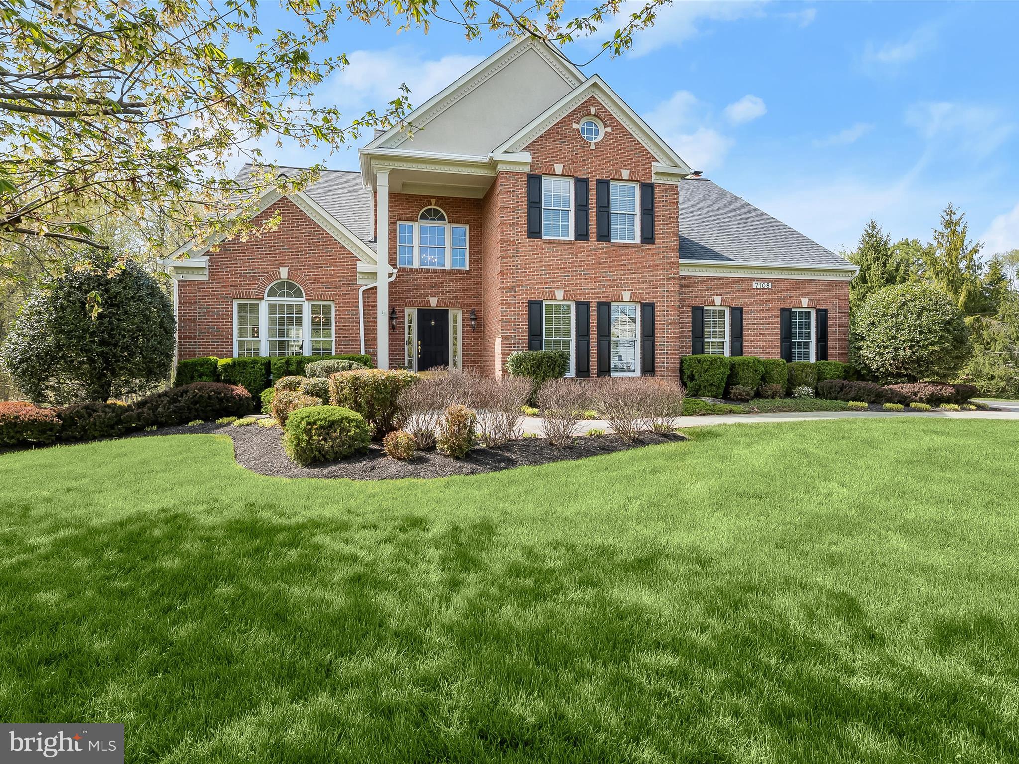 ASHLEIGH KNOLLS - Residential