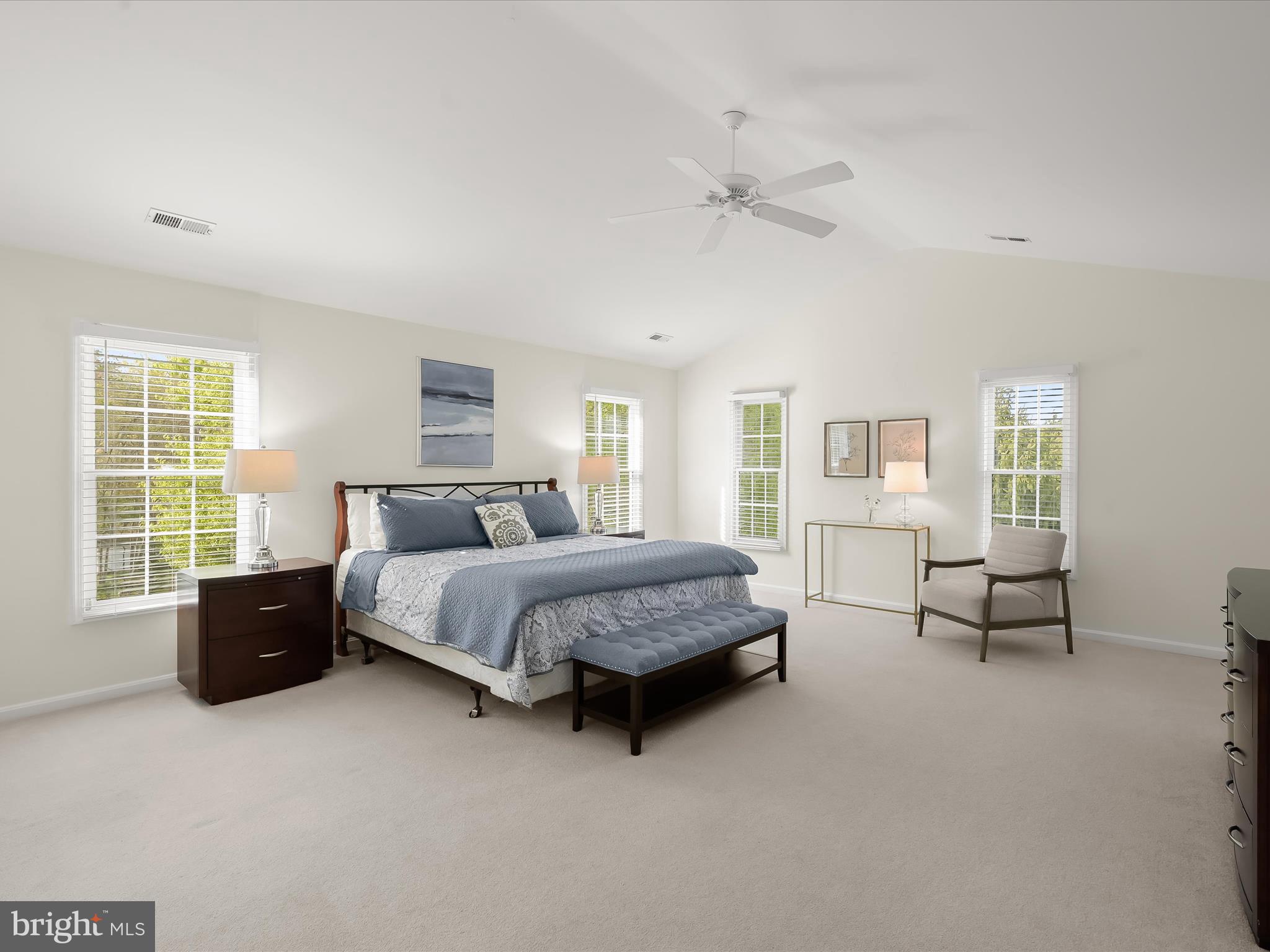 ASHLEIGH KNOLLS - Residential