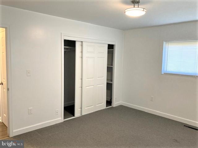 COUNTRY CLUB MANOR - Residential