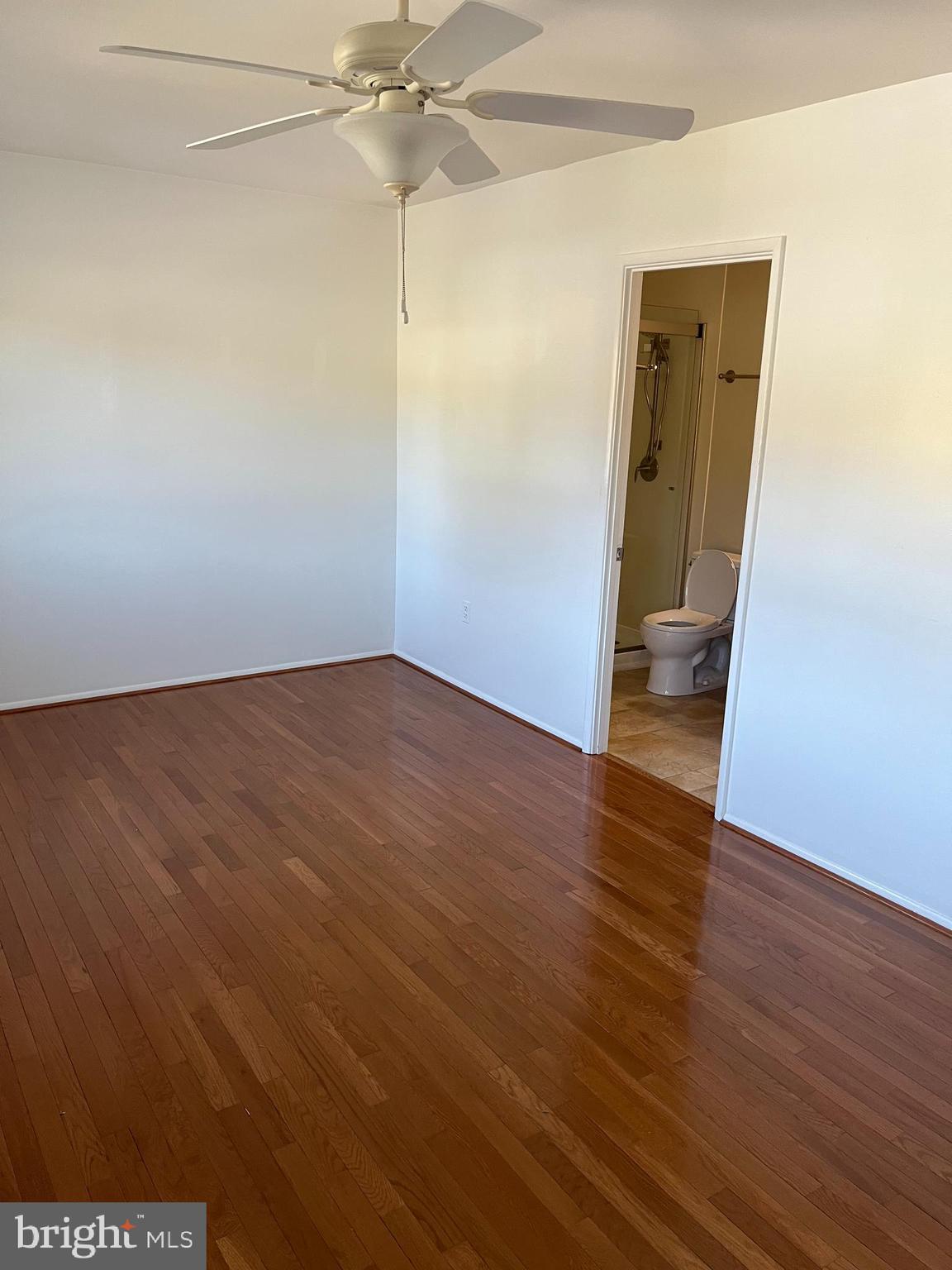 LEISURE WORLD - Residential