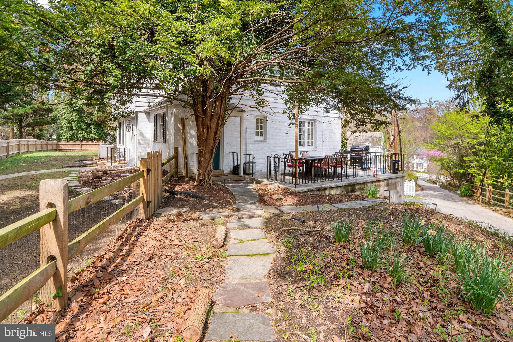 DICKEYVILLE HISTORIC DISTRICT - Residential