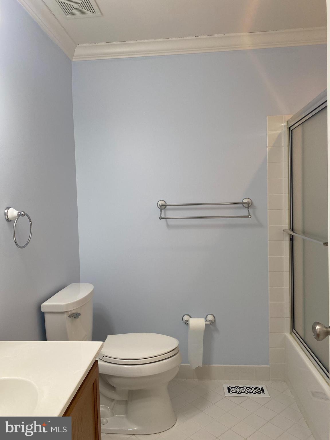 PINECREST - Residential