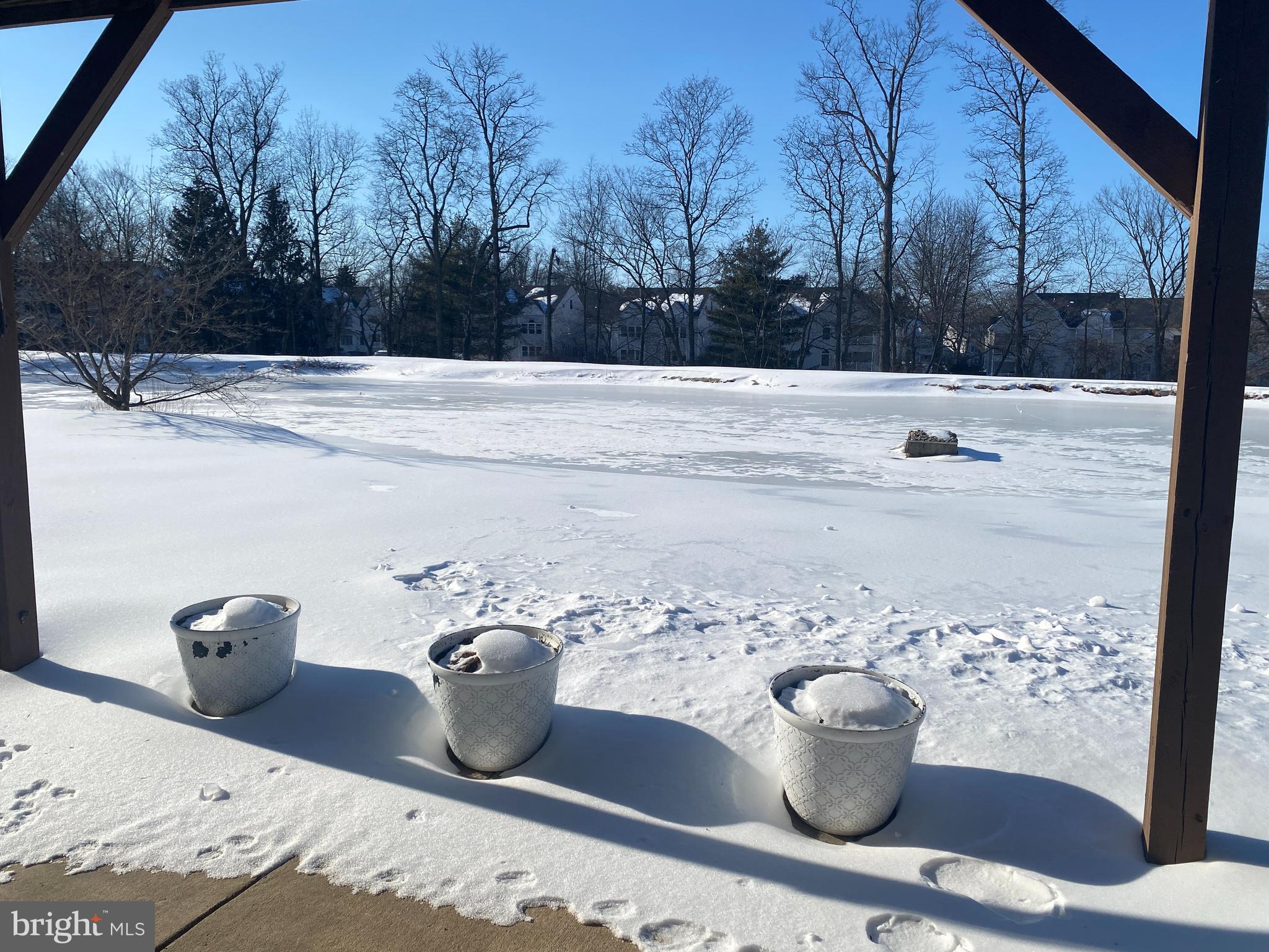 PINECREST - Residential