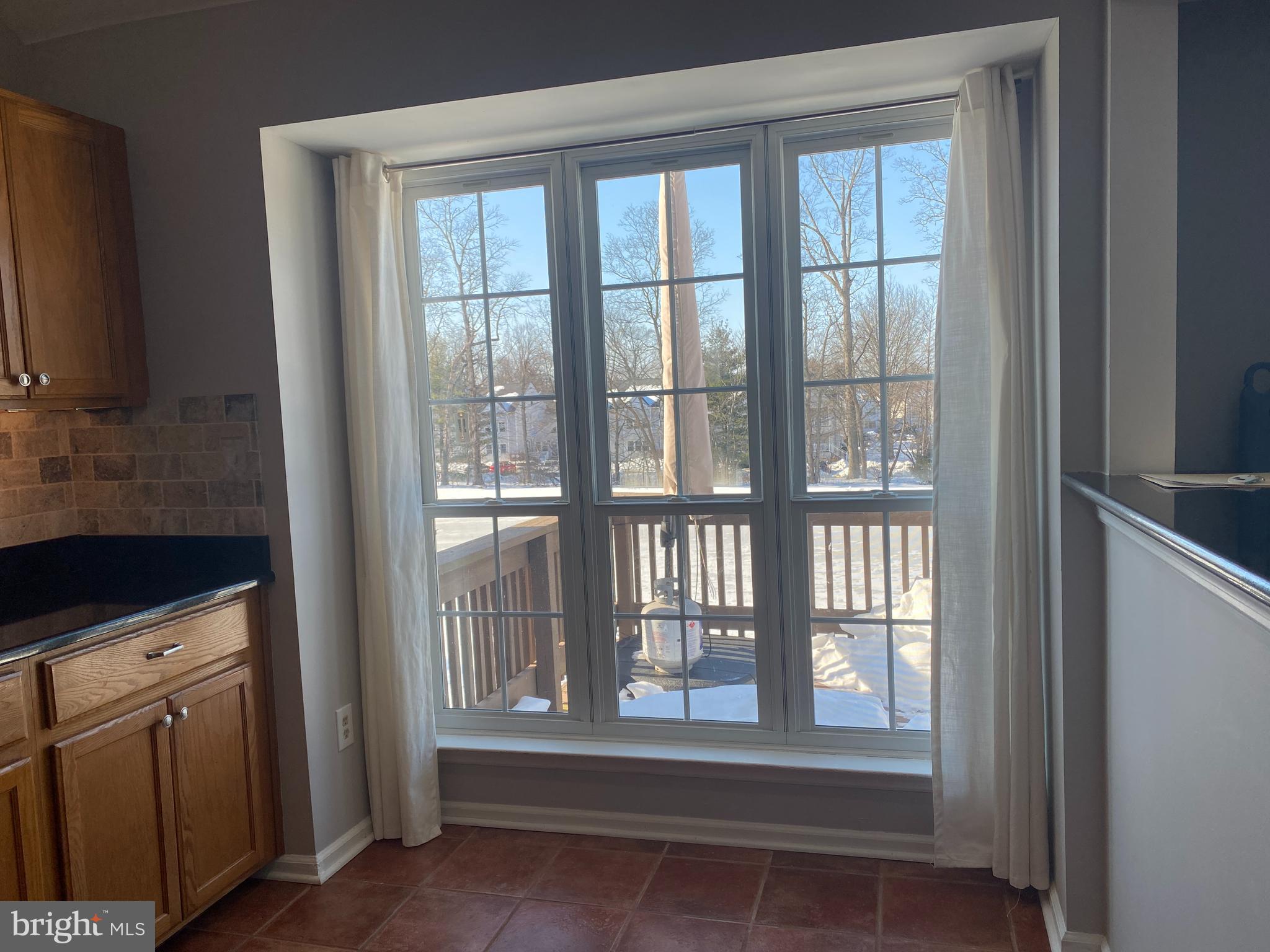 PINECREST - Residential