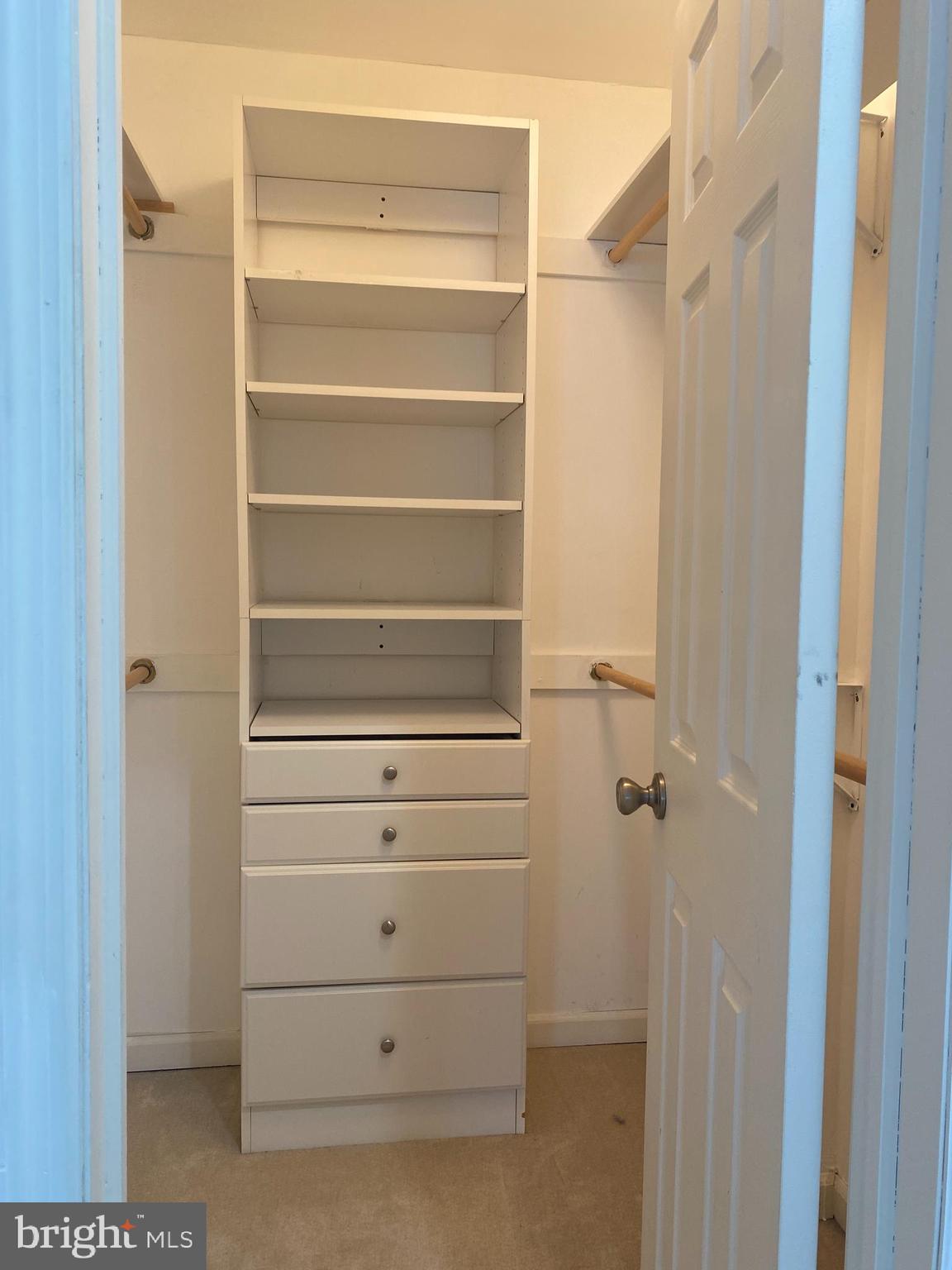 PINECREST - Residential