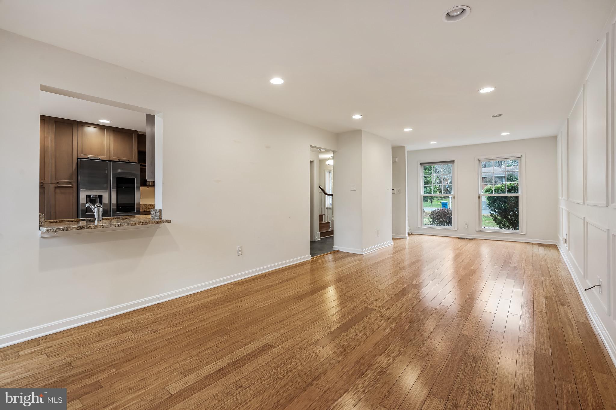 SUTTON PLACE - Residential Lease