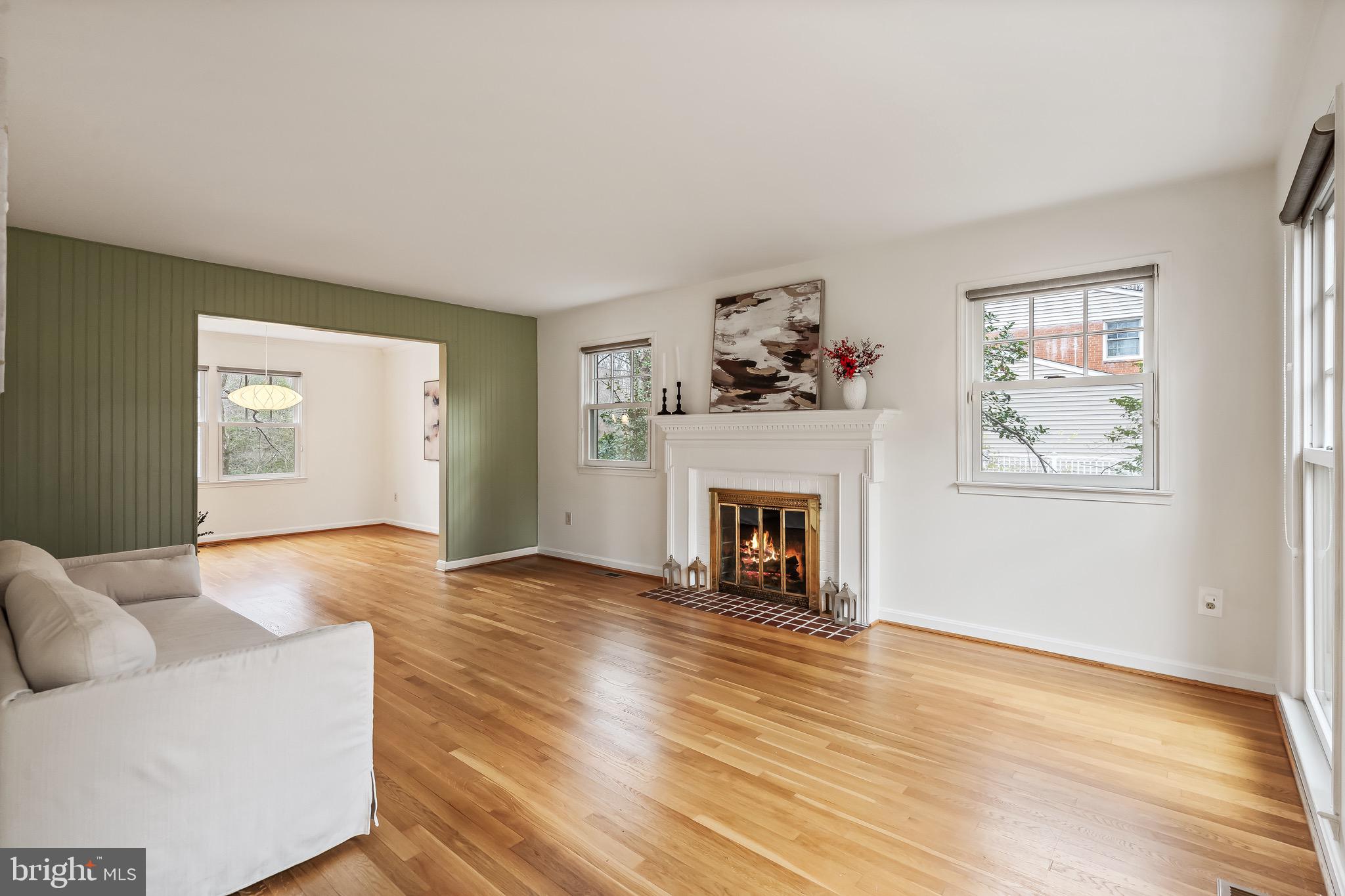 SUTTON PLACE - Residential Lease