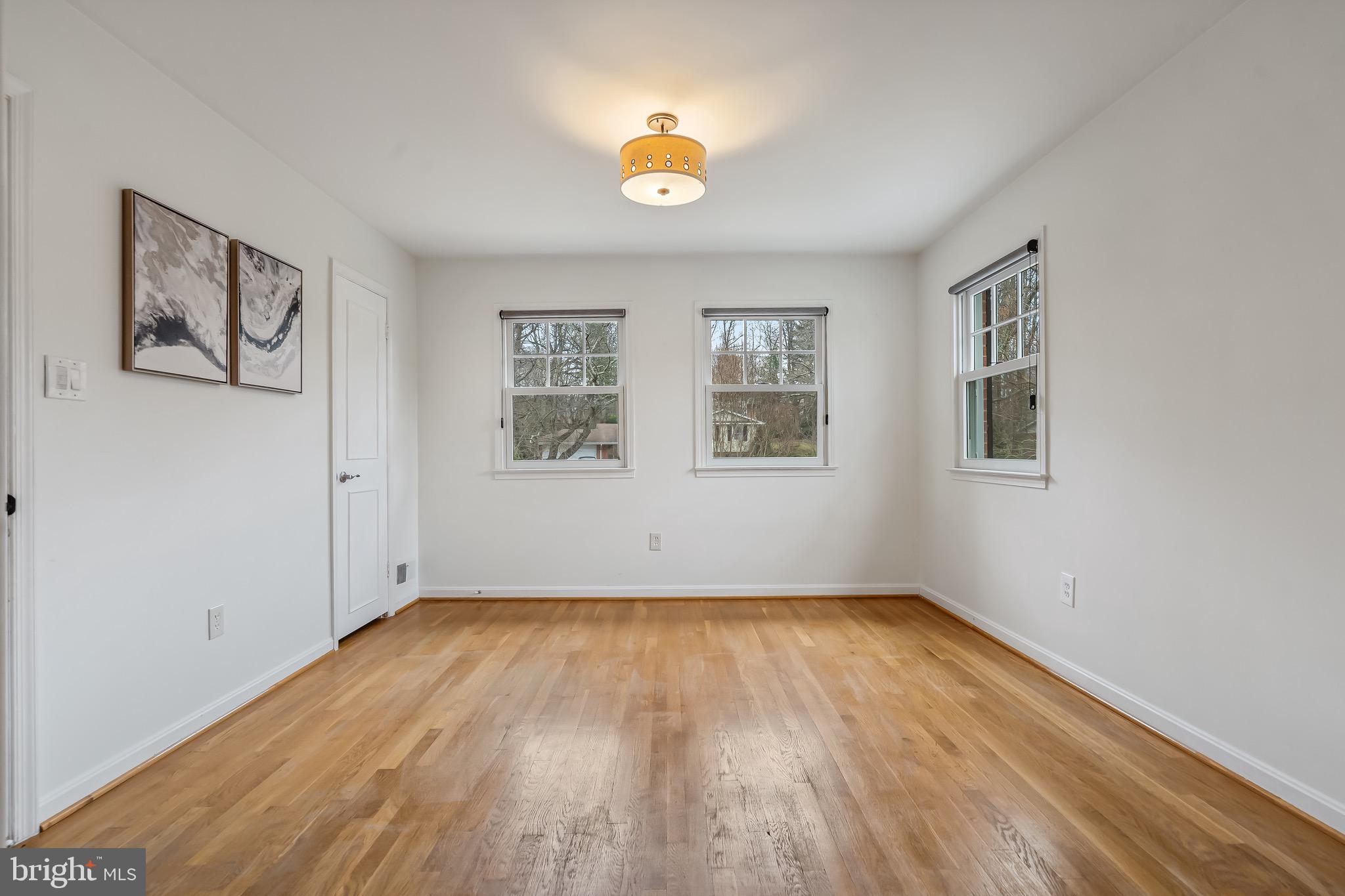 SUTTON PLACE - Residential Lease