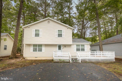Homes For Sale - 63 Newport Drive<br/> OCEAN PINES, MD 21811