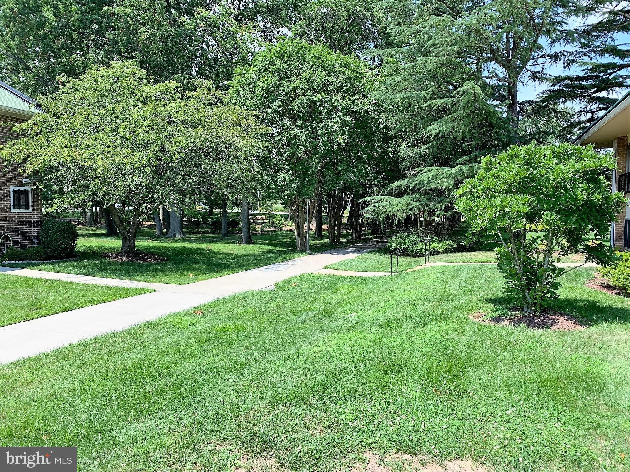 ROSSMOOR MUTUAL #7 - Residential