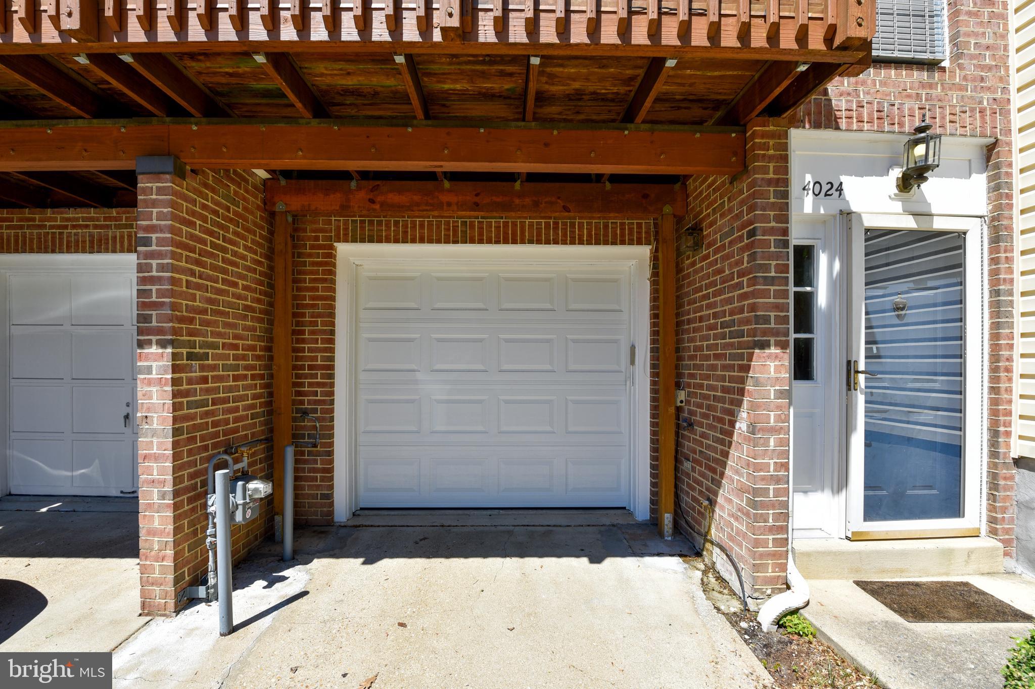 SOMERSET AT WESTRIDGE - Residential