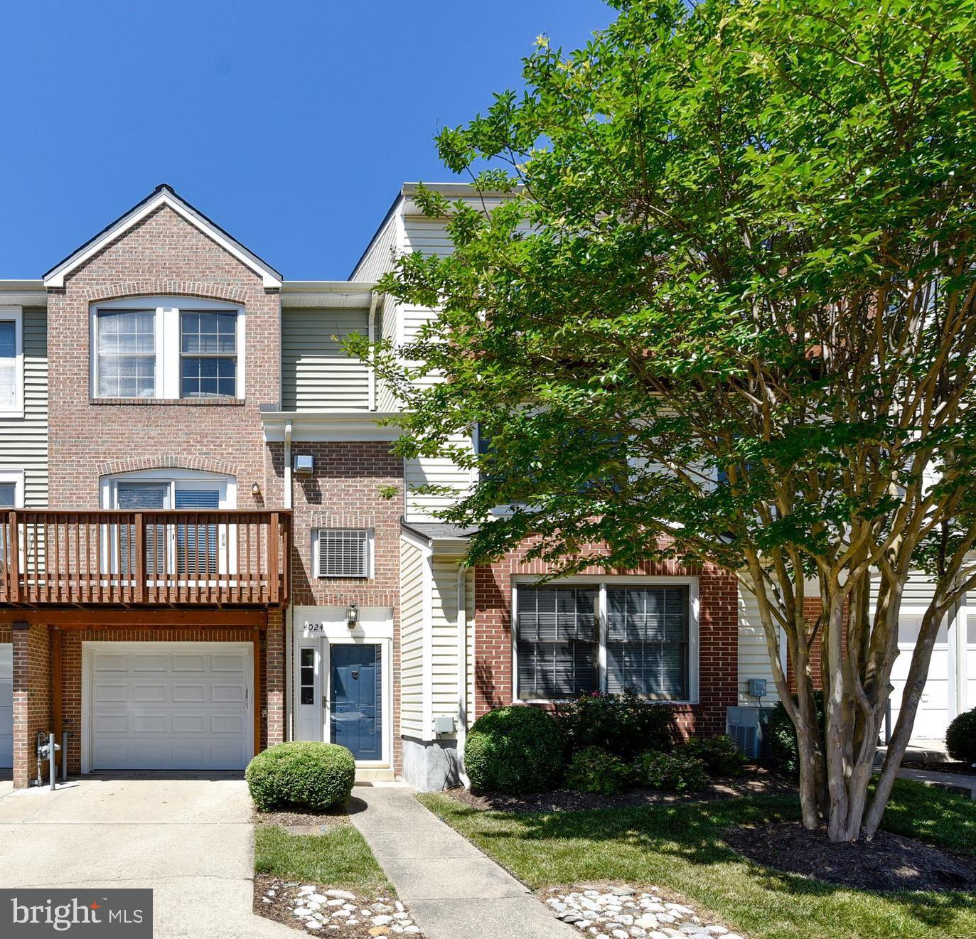 SOMERSET AT WESTRIDGE - Residential