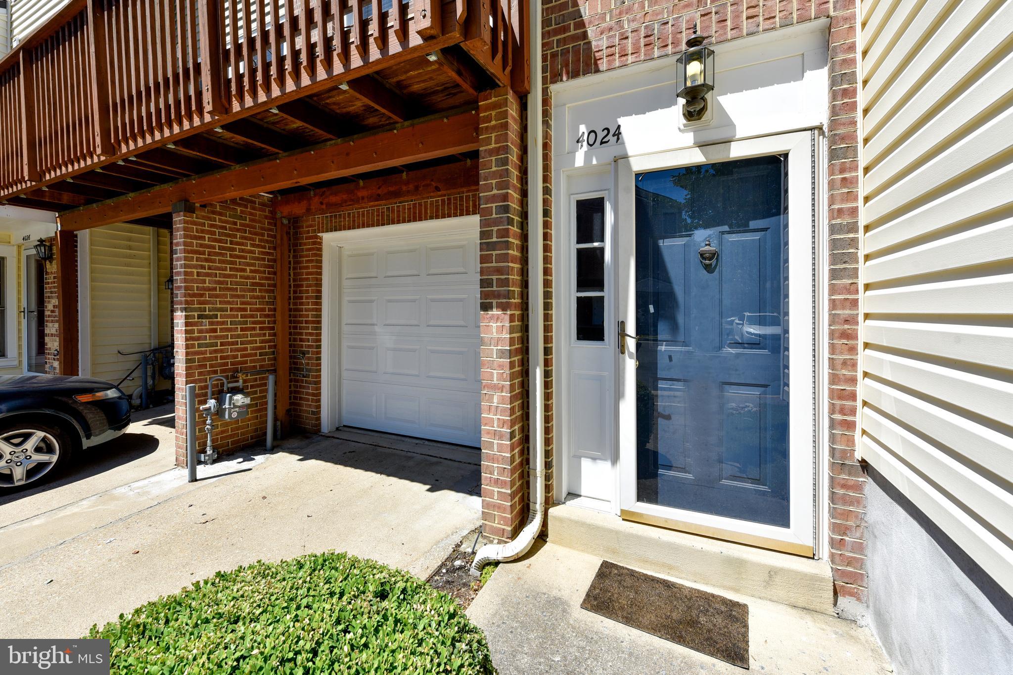 SOMERSET AT WESTRIDGE - Residential