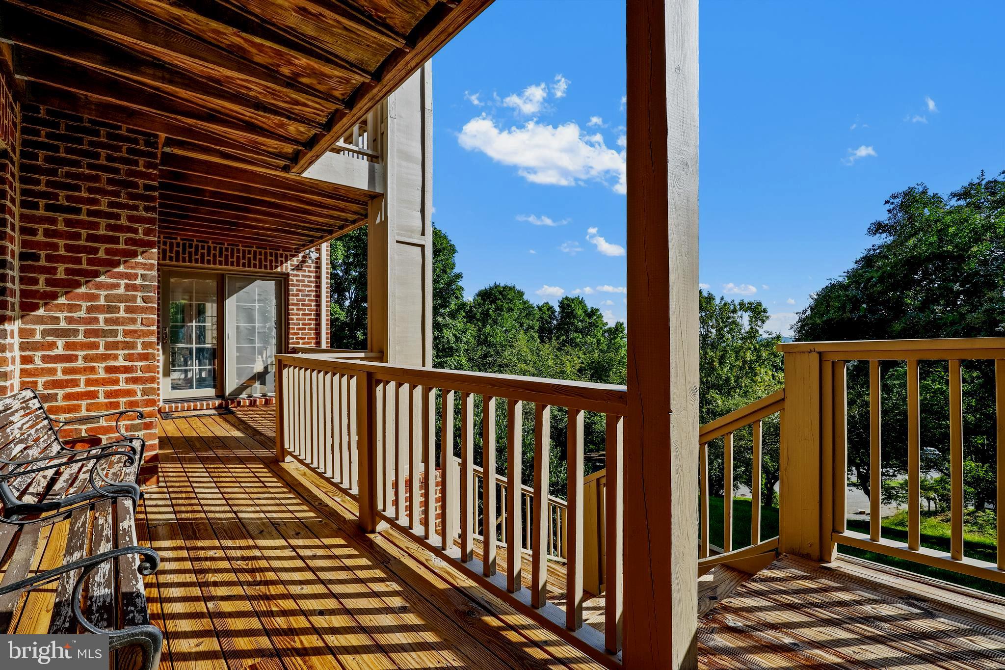 THE HILLSIDE AT SEMINARY - Residential