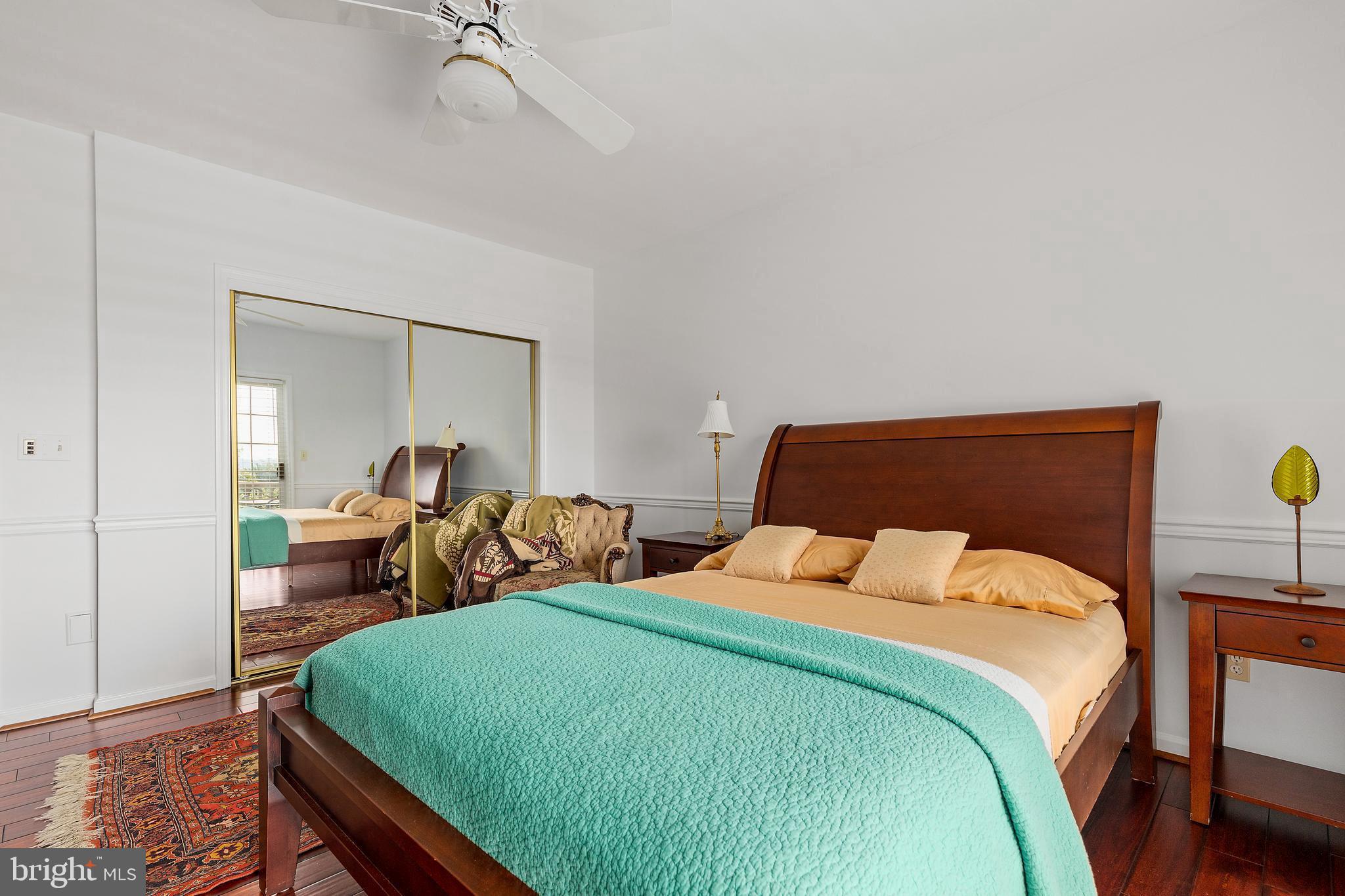 THE HILLSIDE AT SEMINARY - Residential