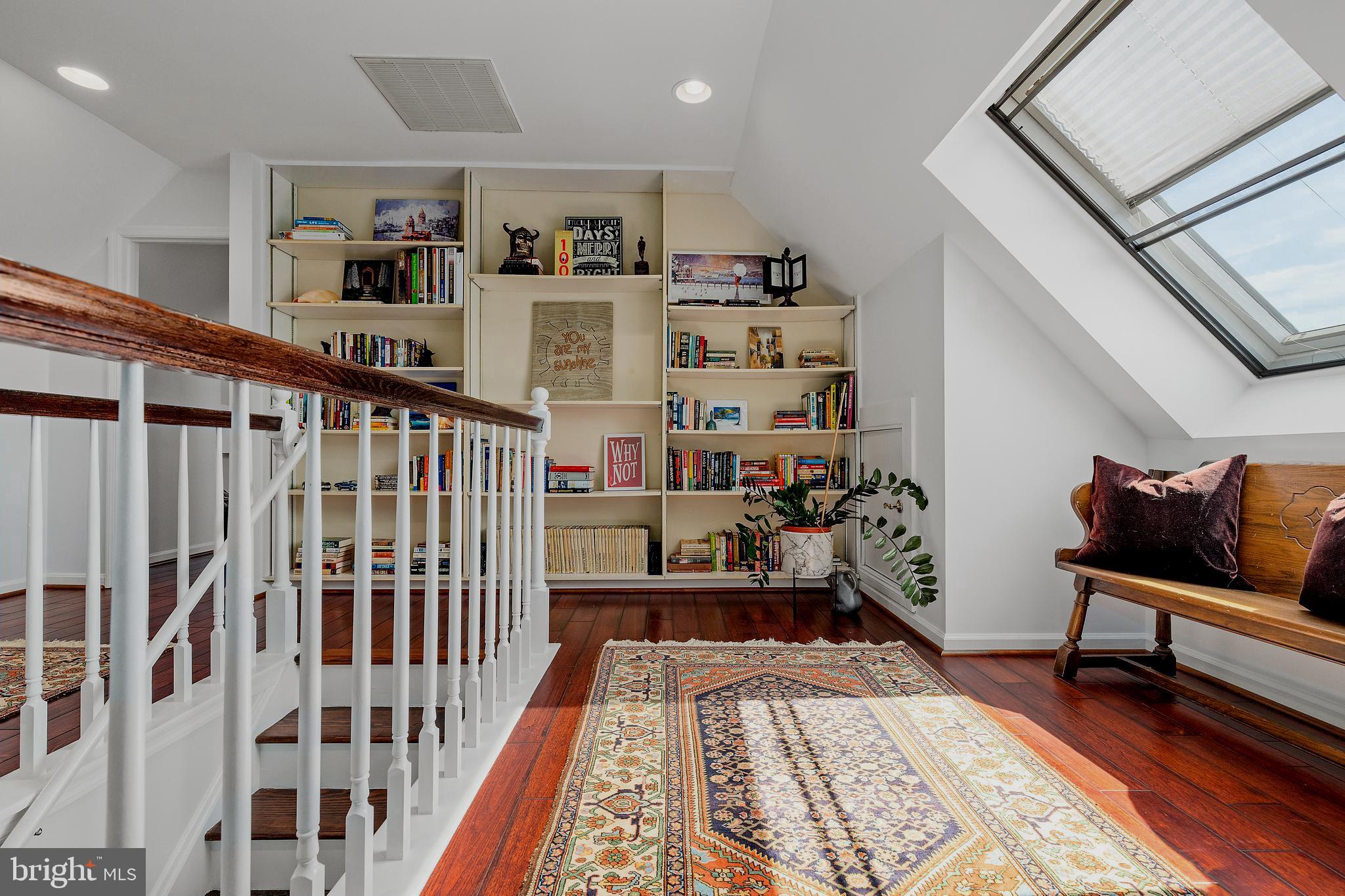 THE HILLSIDE AT SEMINARY - Residential