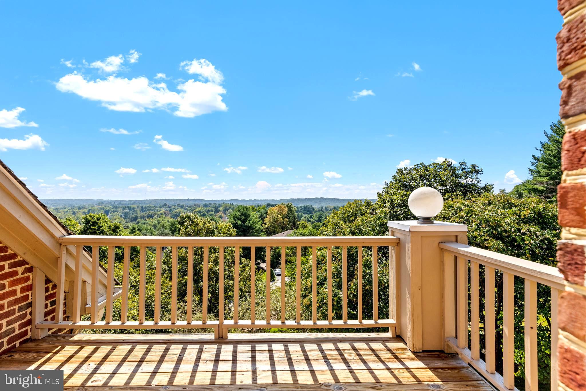 THE HILLSIDE AT SEMINARY - Residential