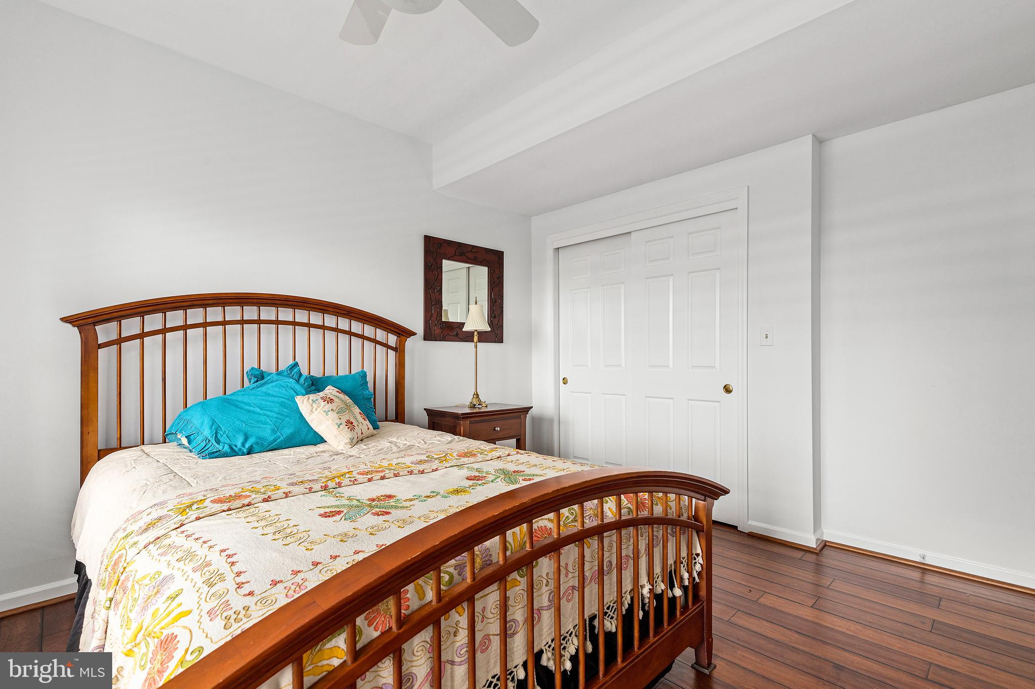 THE HILLSIDE AT SEMINARY - Residential